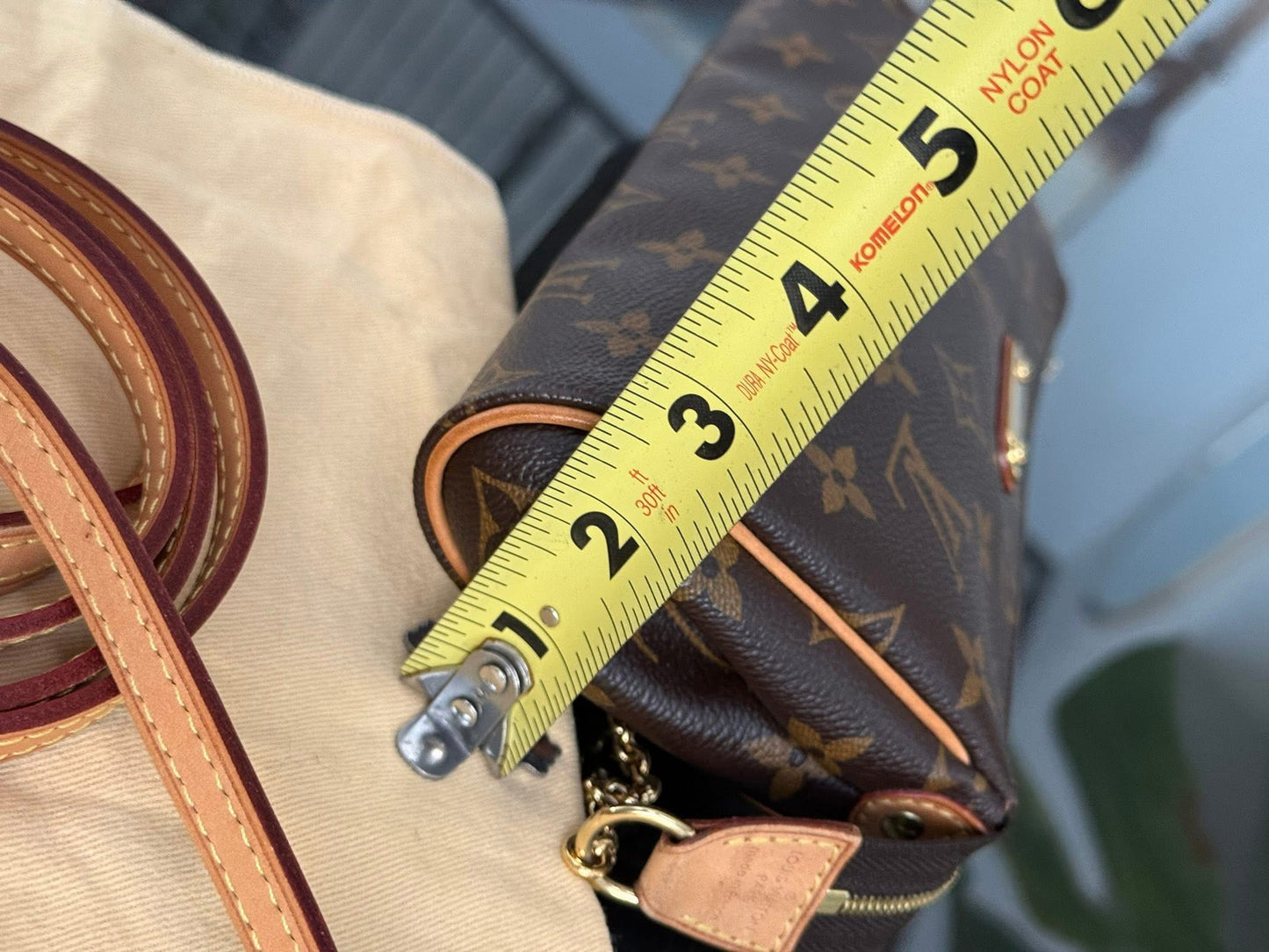 Eva Clutch in Monogram with Original Strap, Insert Organizer, Box, Dustbag and Paper bag 🗓️ Year: 2011