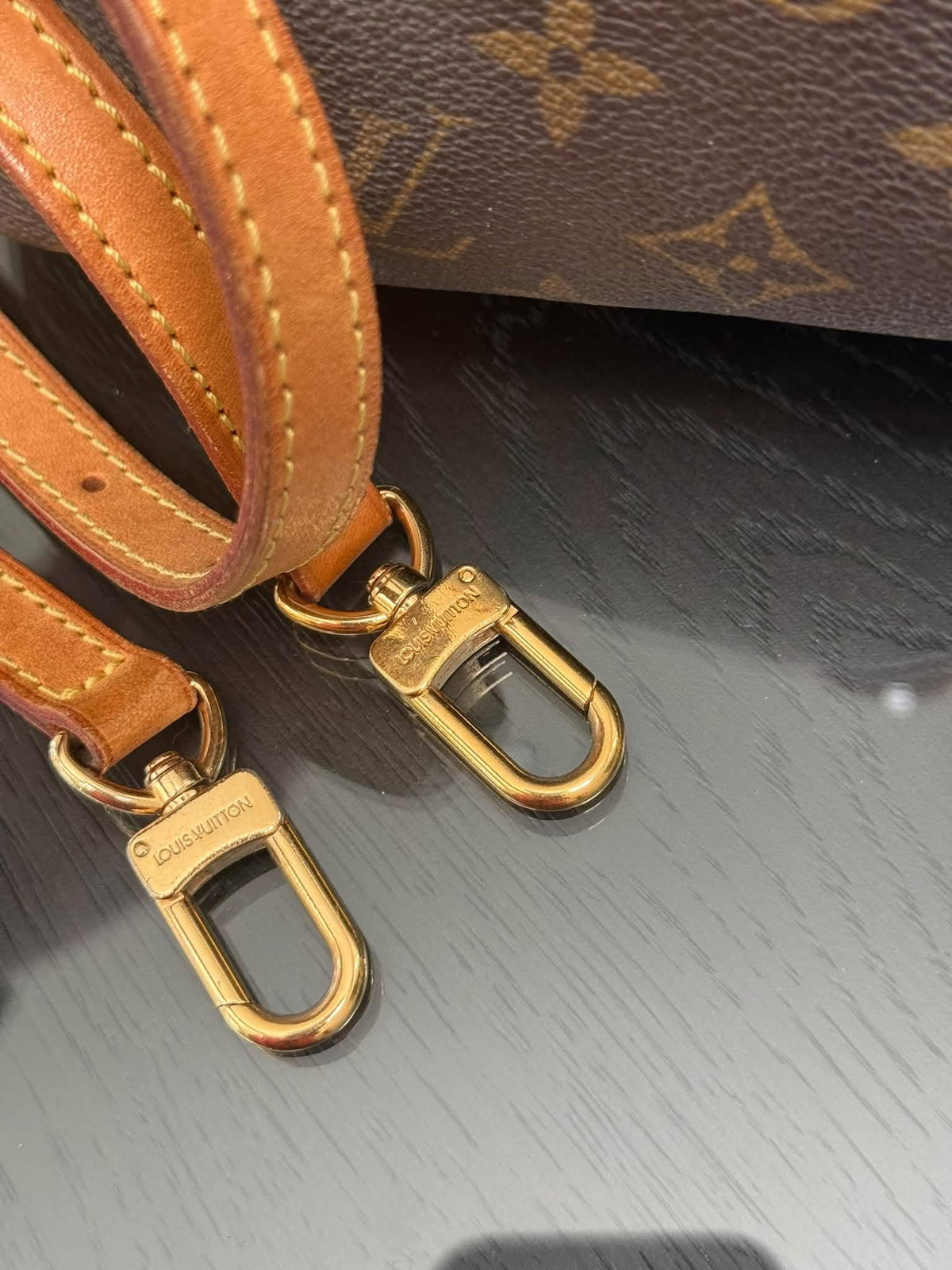 Palermo PM with Original Strap and 
Dustbag 📅 Year: 2010
