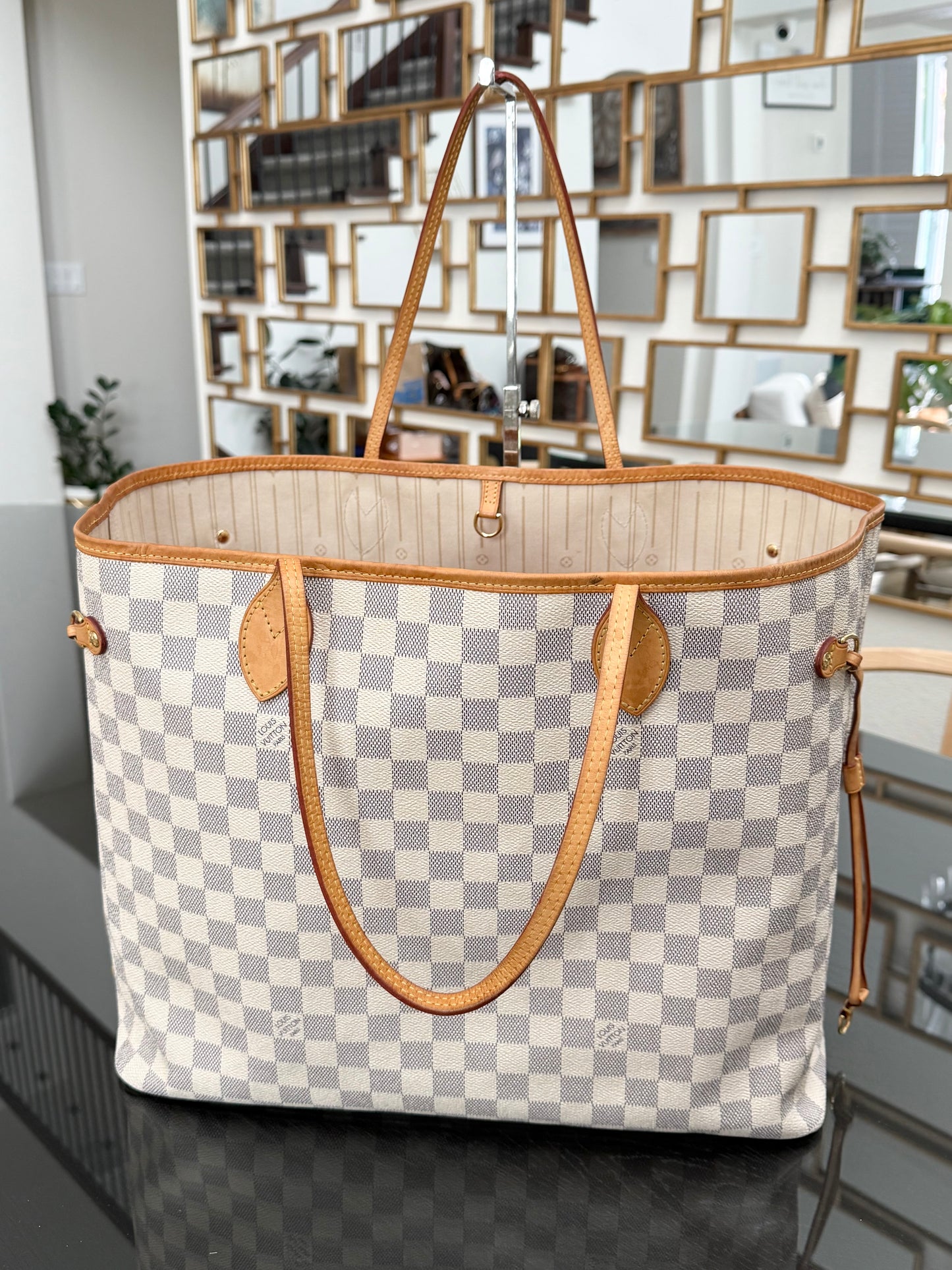 Neverfull GM in Azur with Dustbag Insert Organizer 🗓️ Year: 2011
