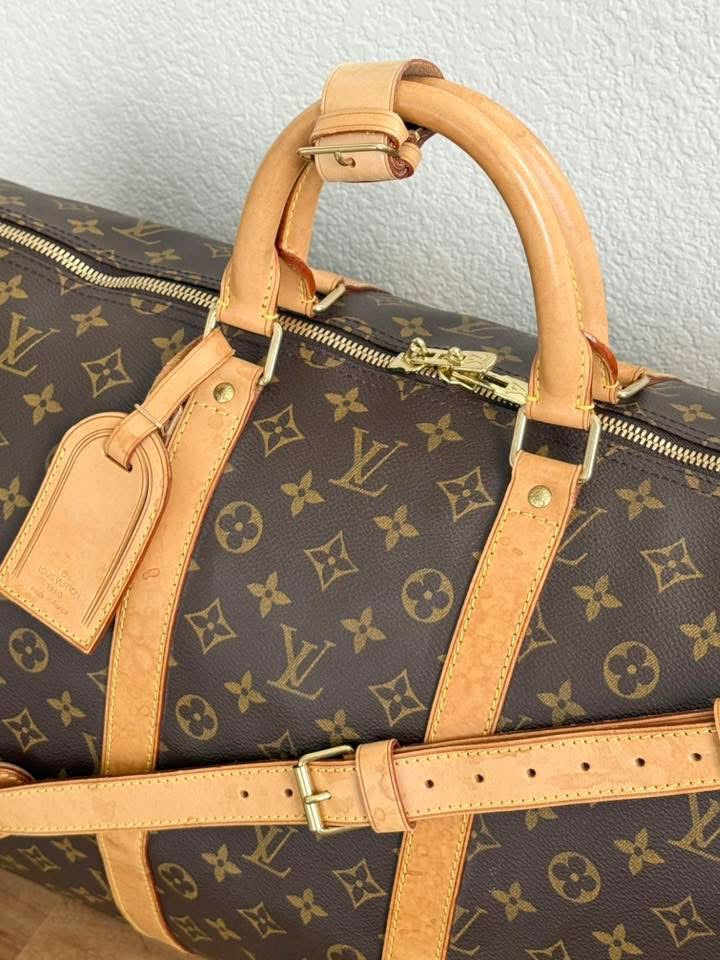 Keepall 55 Bandoulier with Original Strap, Luggage tag and Poignet 📅 Year: 2002