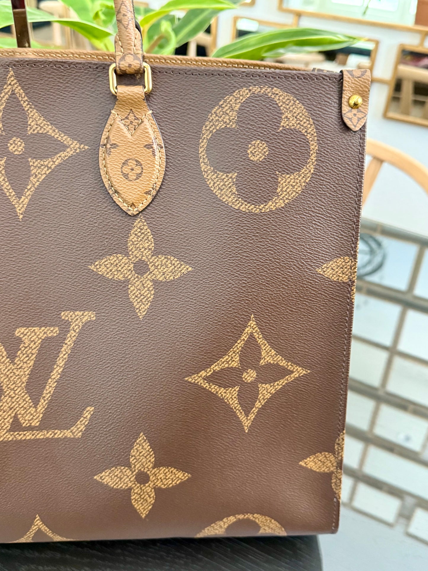 On The Go GM in Monogram -Microchip