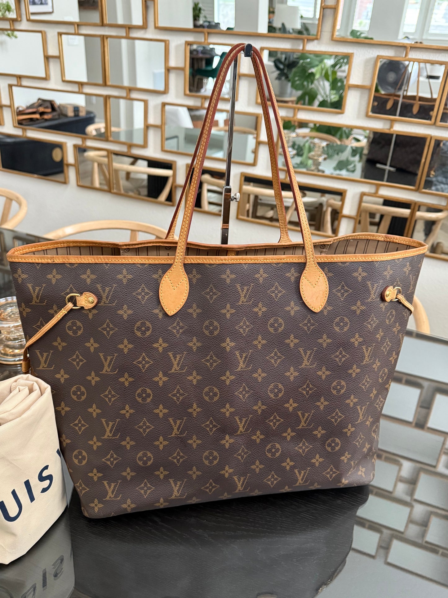 Neverfull GM with Dustbag -🗓️ Year: 2008