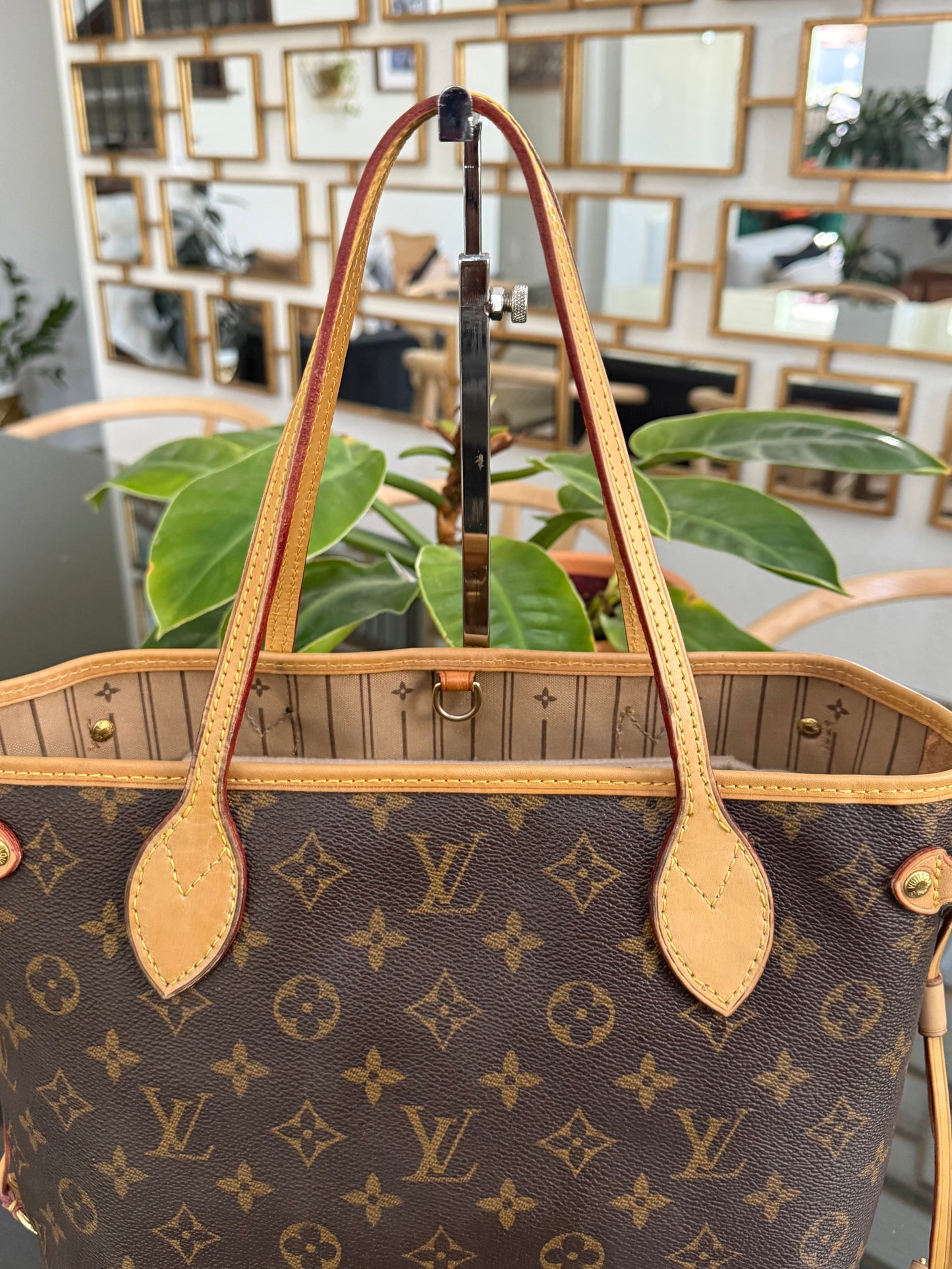 Neverfull PM with Dustbag -🗓️ Year: 2009