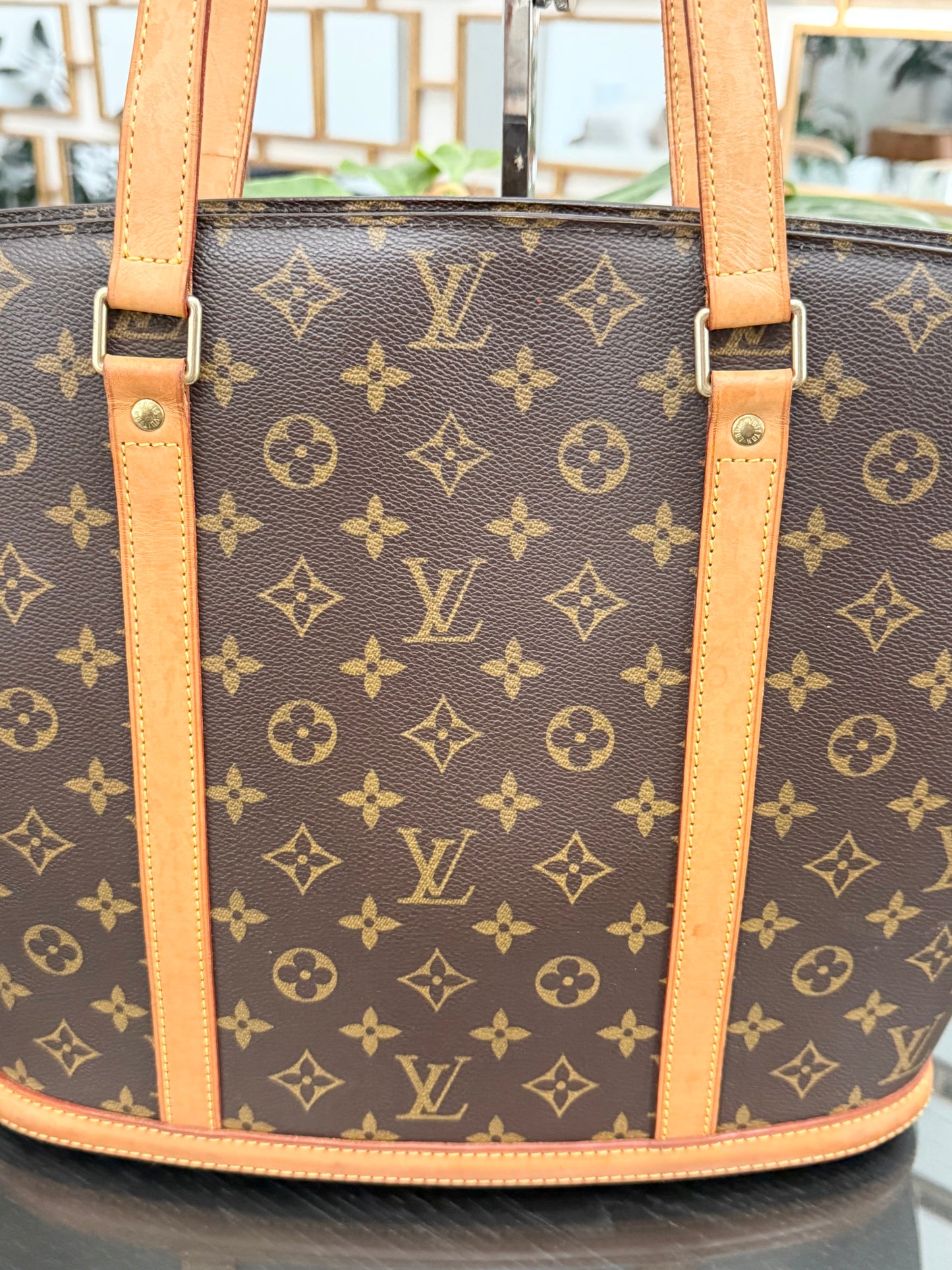 Babylone -🗓️ Year: 2004