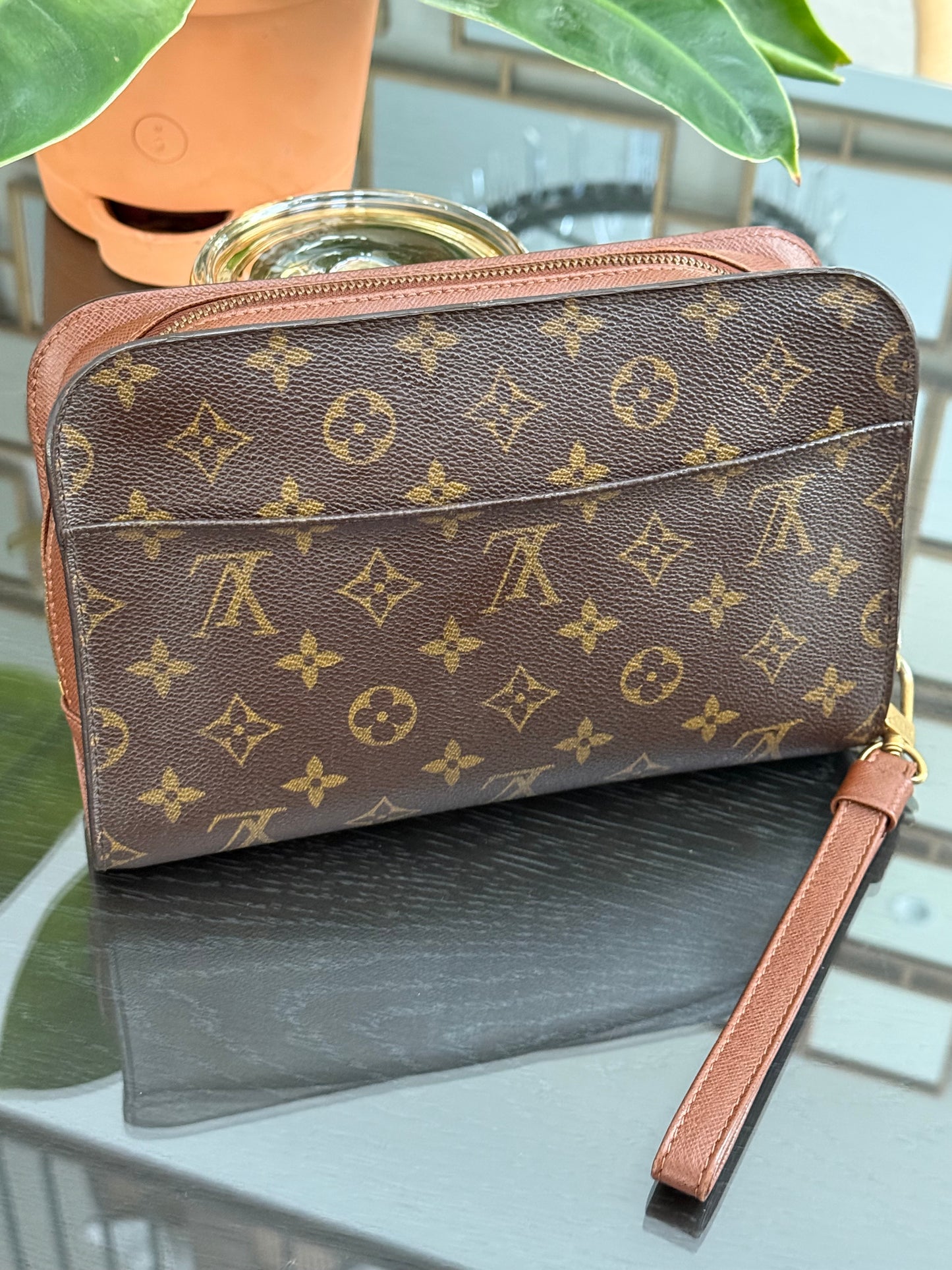 Orsay Clutch 🗓️ Year: 2001