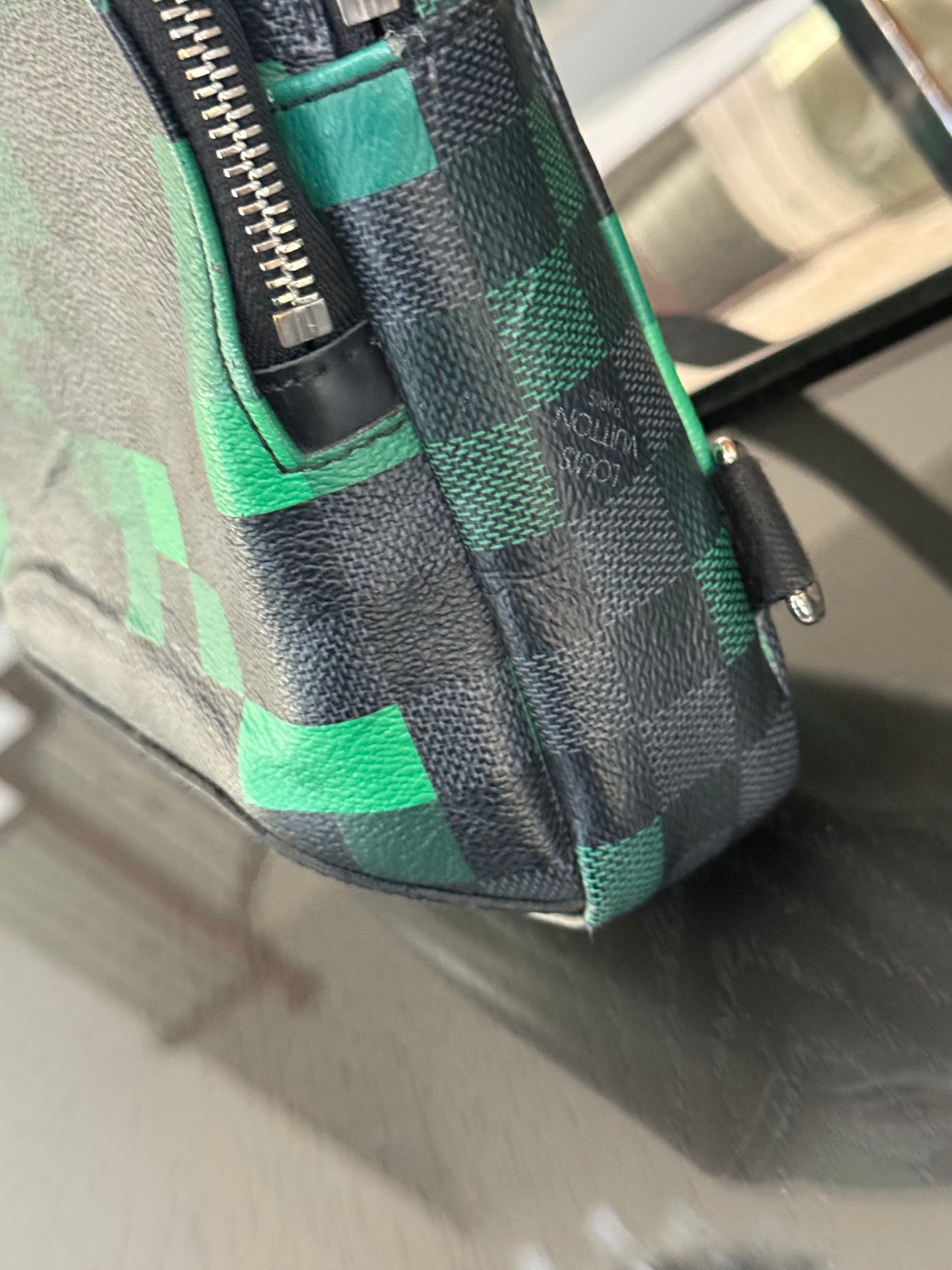 Avenue Sling Damier Graphite Green Pixel with Dustbag -Year 2018