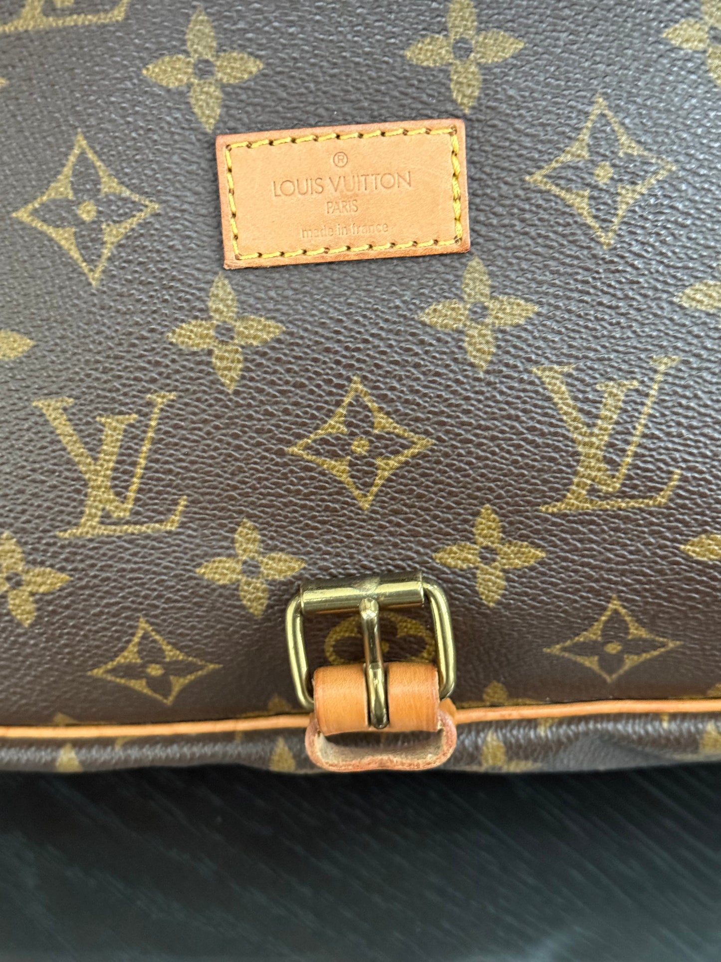 Saumur 30 Crossbody 🌺 Year: 1989