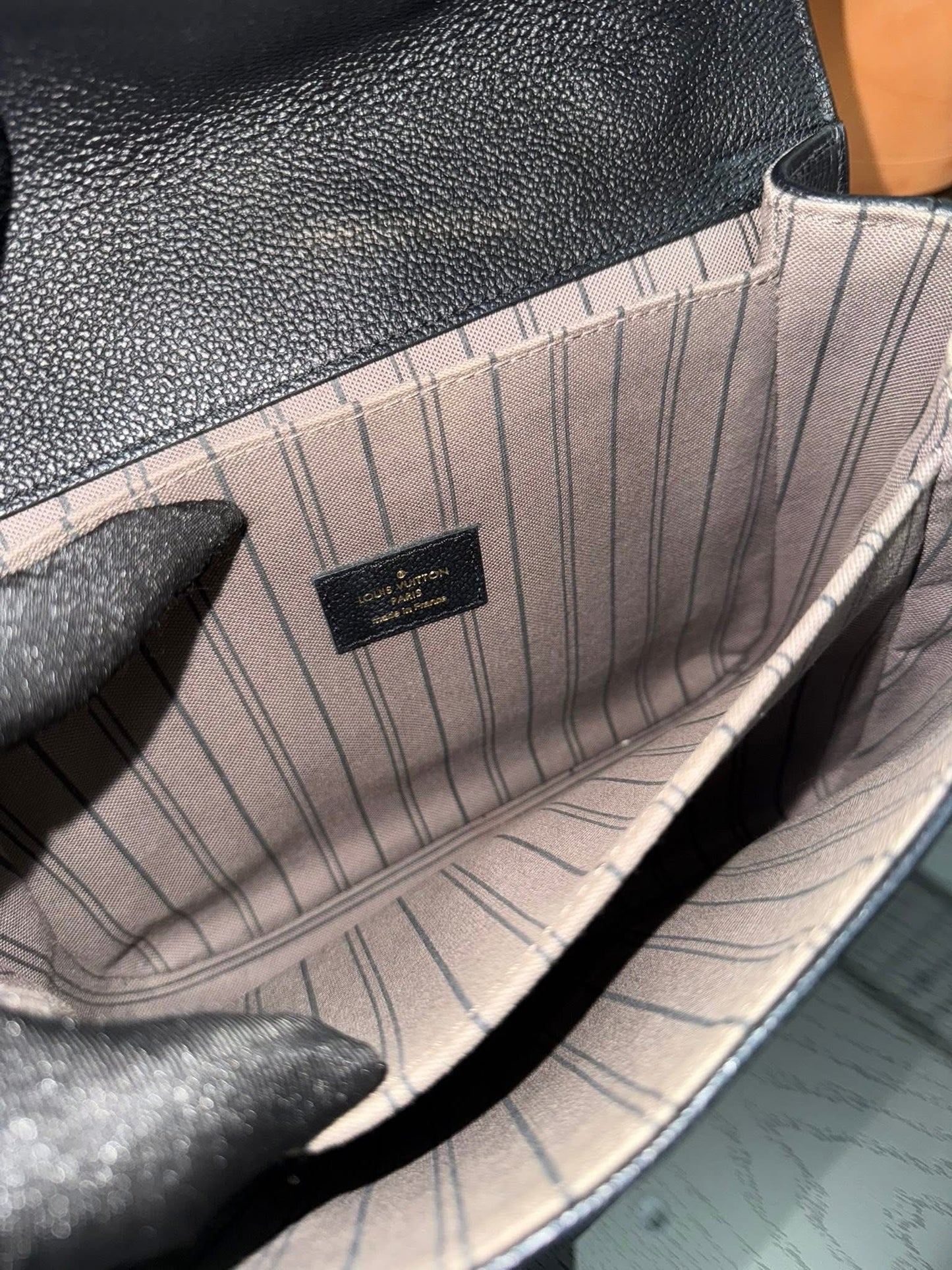 Pochette Metis Emptiente Noir with Box, Dustbag, Insert Organizer, Box and Paper bag -Microchip & Authenticed