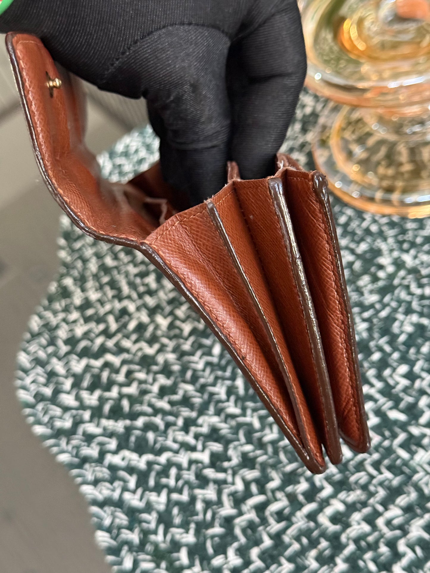 Monogram Portefeuille Accordeon Wallet with Insert and Non branded Strap 🗓️ Year: 2004