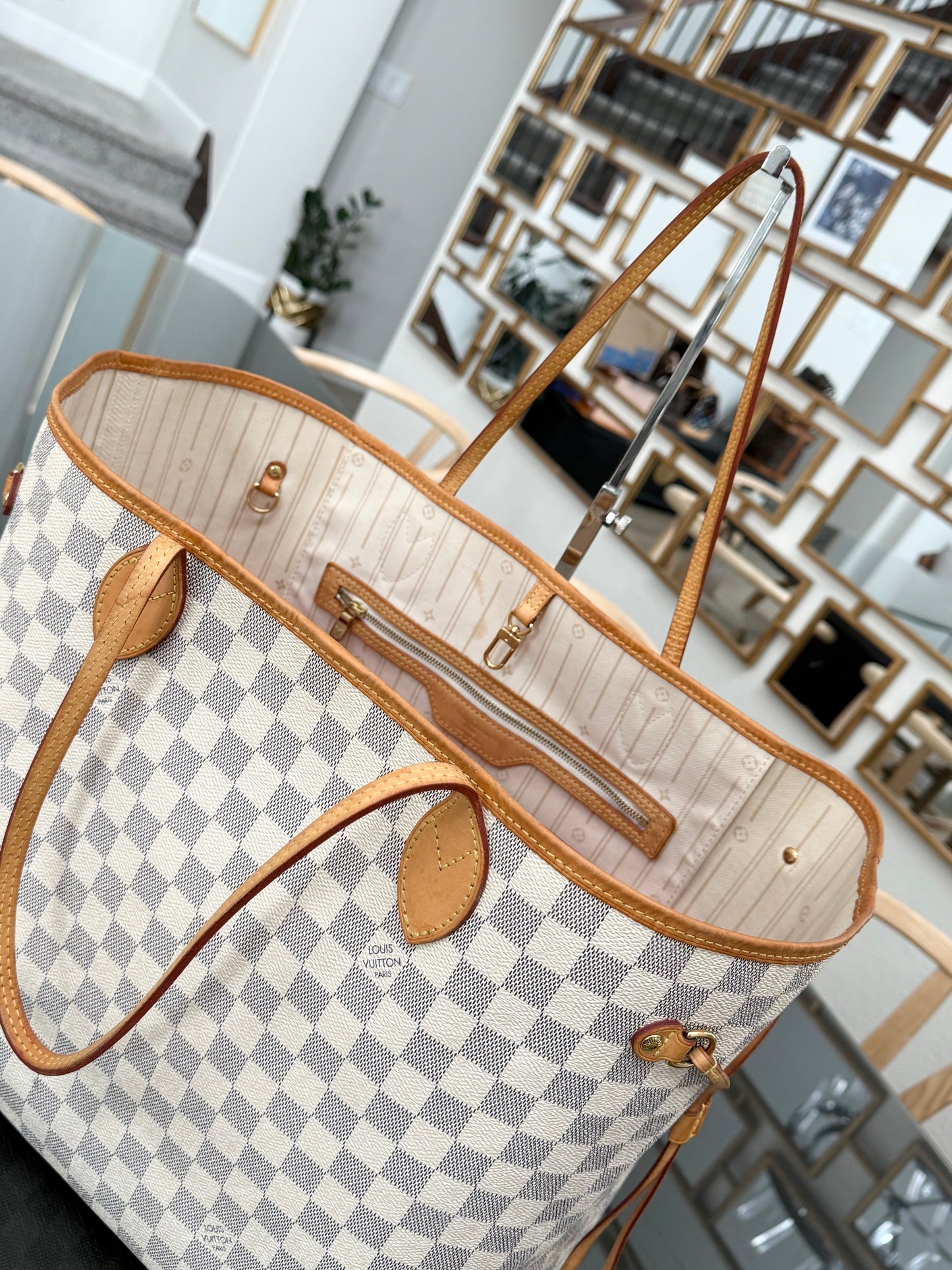 Neverfull GM in Azur with Dustbag Insert Organizer 🗓️ Year: 2011