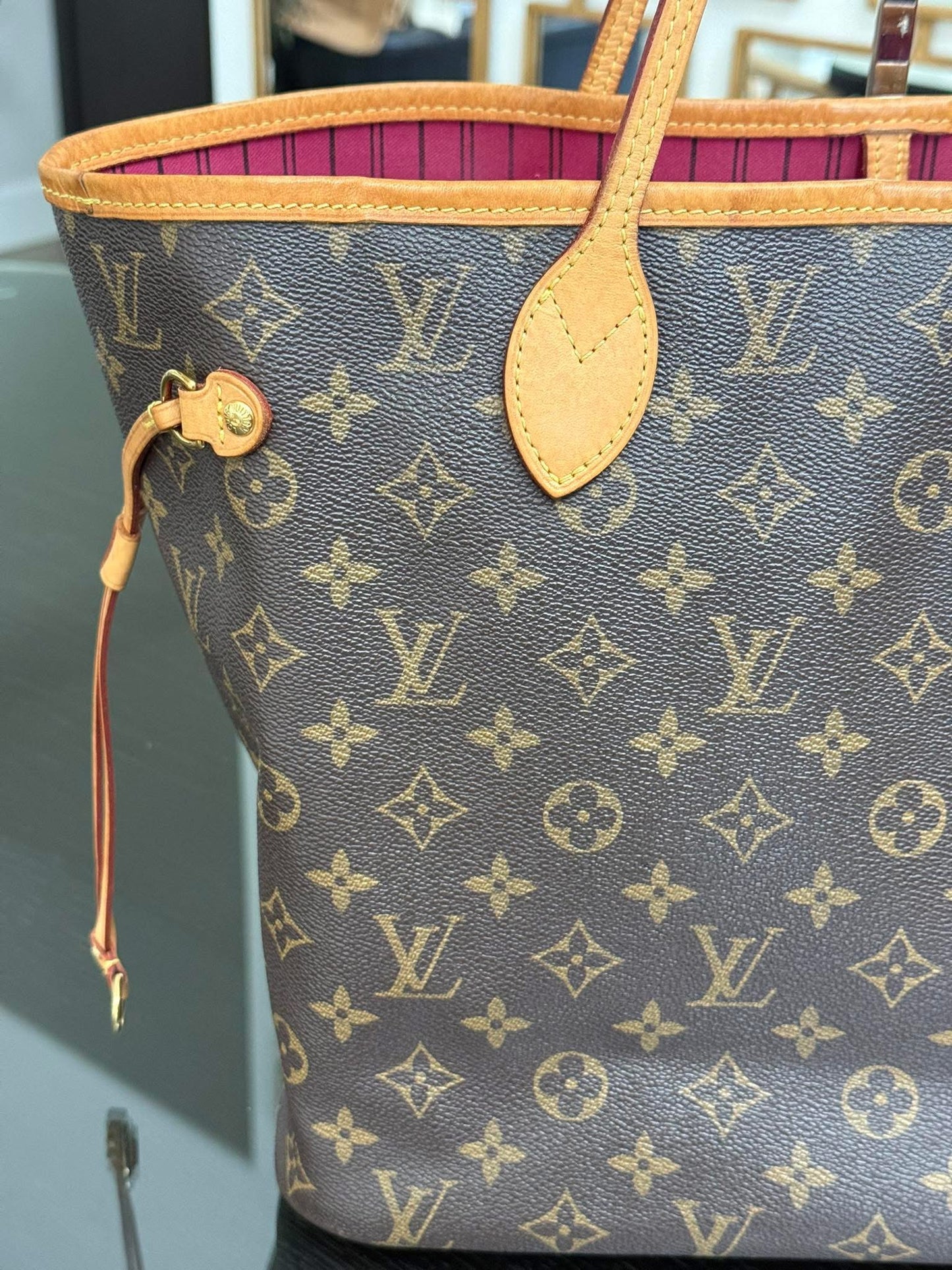 🌺Neverfull MM Monogram in Peony with Dustbag -🗓️ Year: 2016