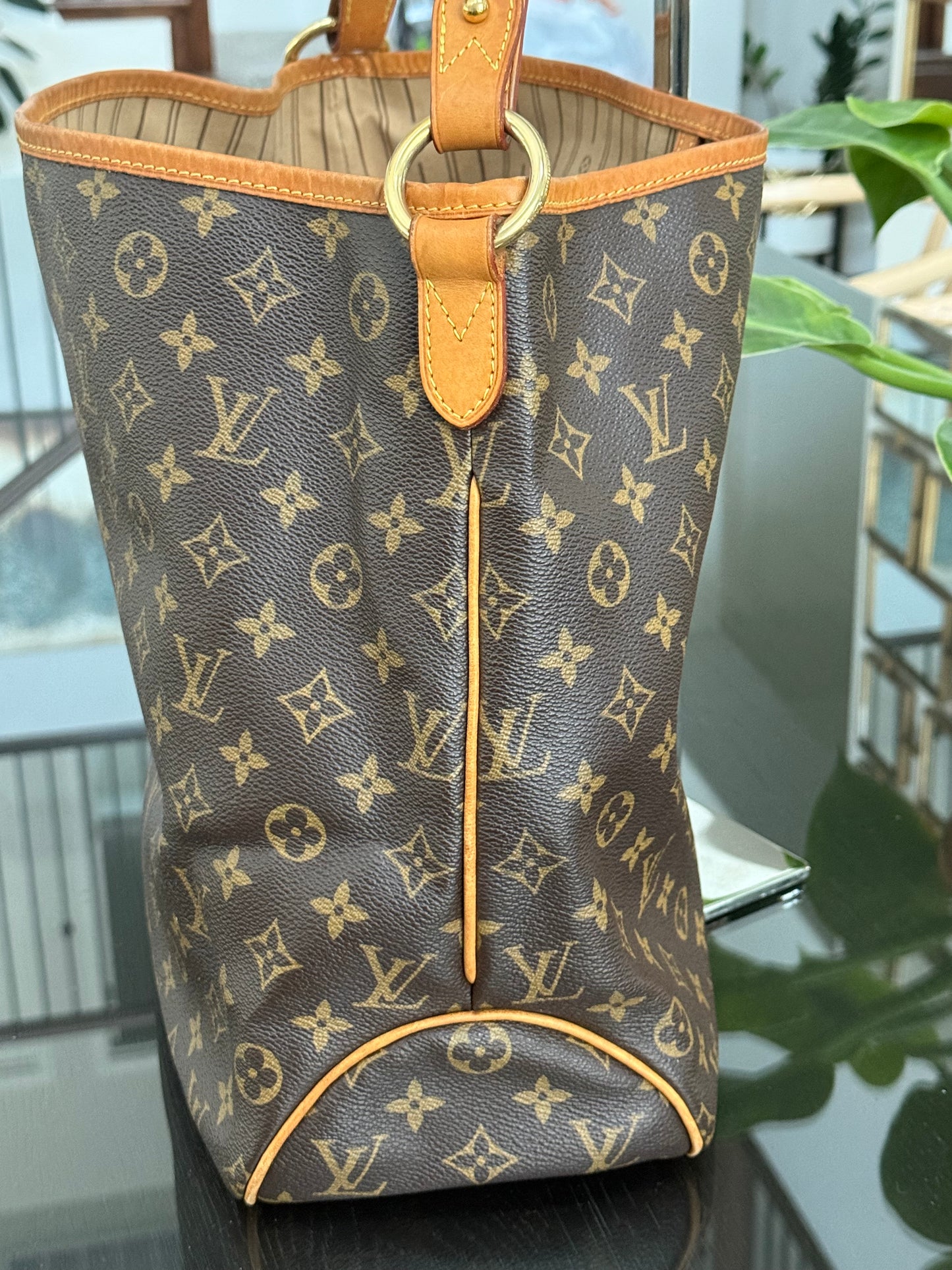 Delightful MM with Dustbag and Insert organizer 📅 Year: 2011