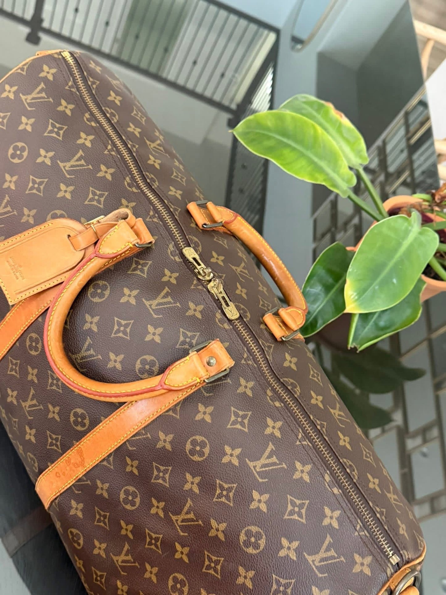Keepall 55 Bandoulier with Original Strap, Luggage tag and Poignet 🗓️ Year: 1988