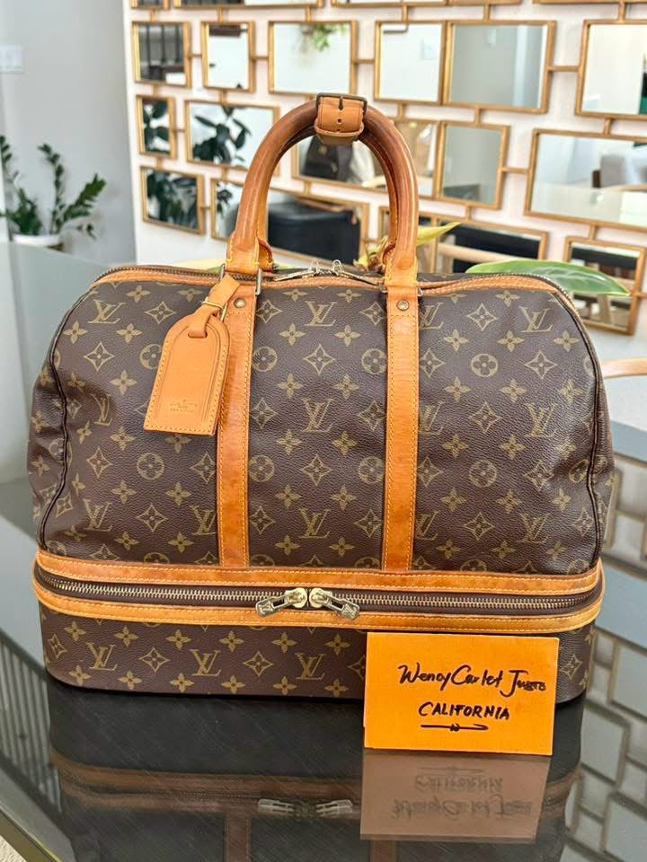 Sac Sport with Luggage tag and Poignet 🗓️ Year: 1987