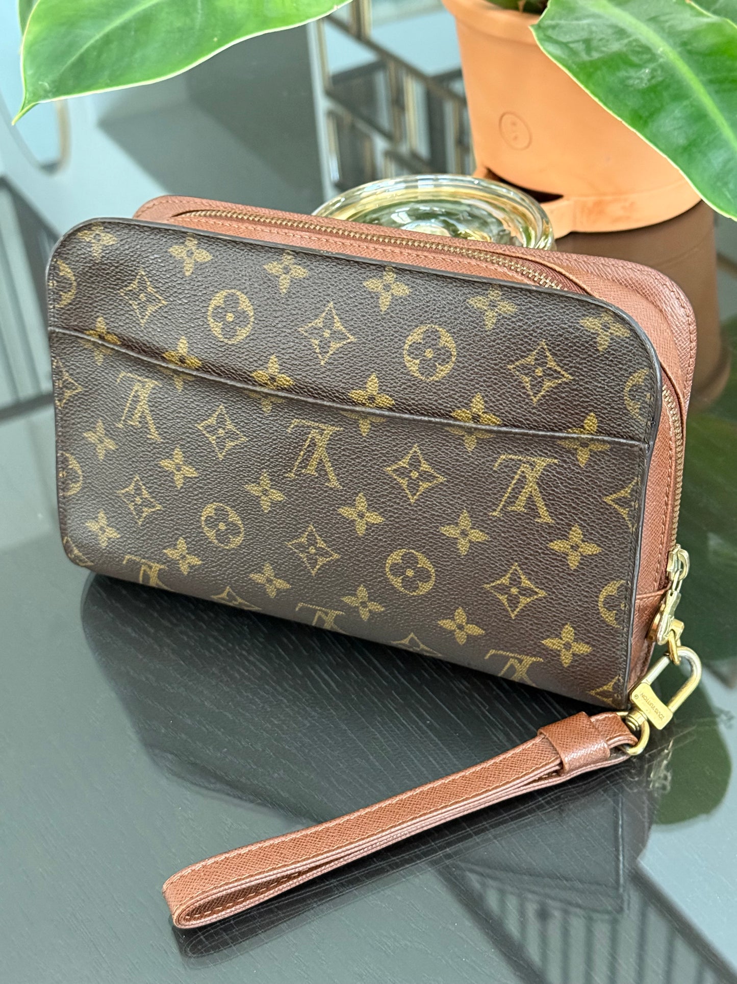 Orsay Clutch 🗓️ Year: 2001