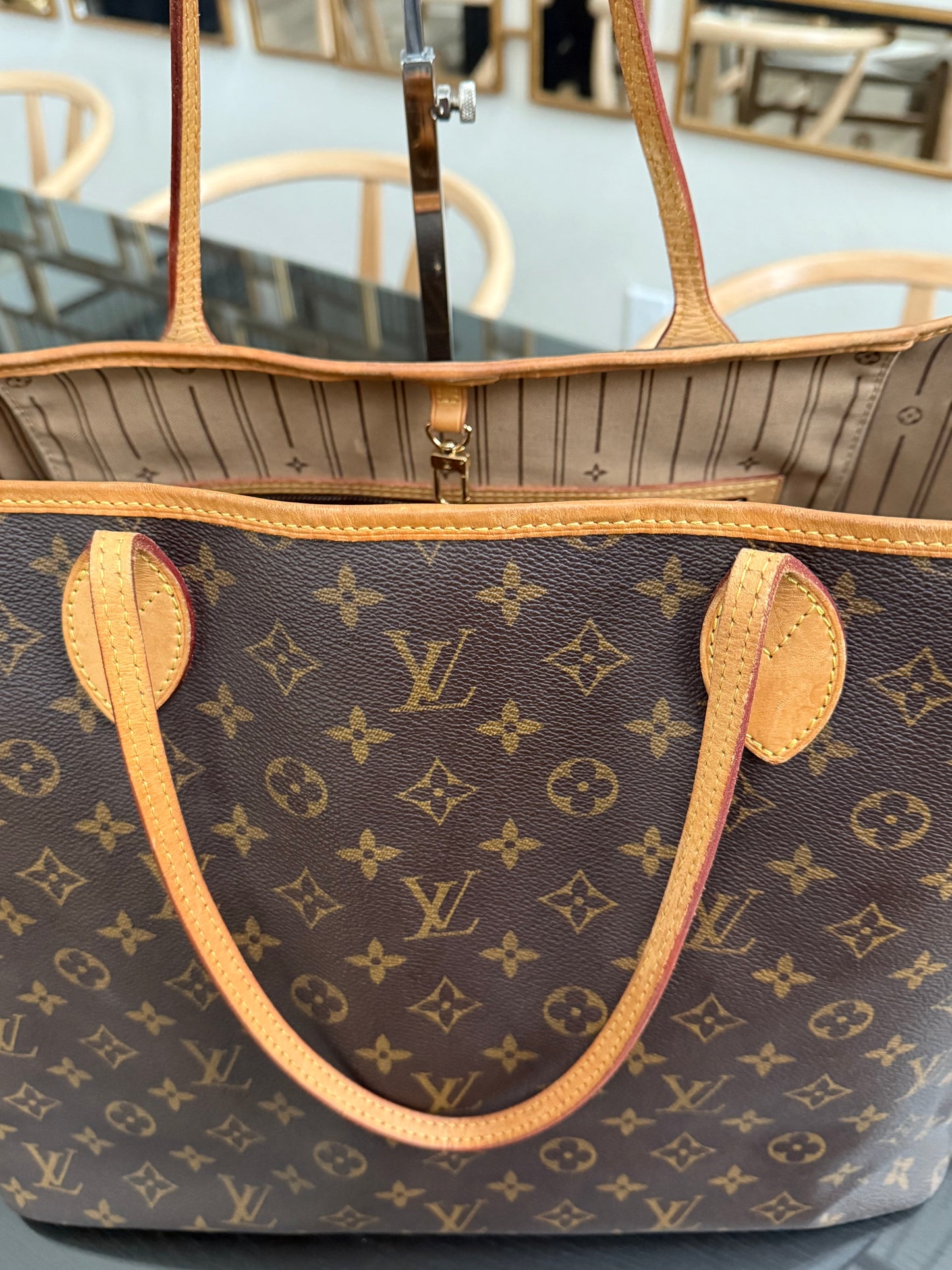 Neverfull GM with Dustbag -🗓️ Year: 2008