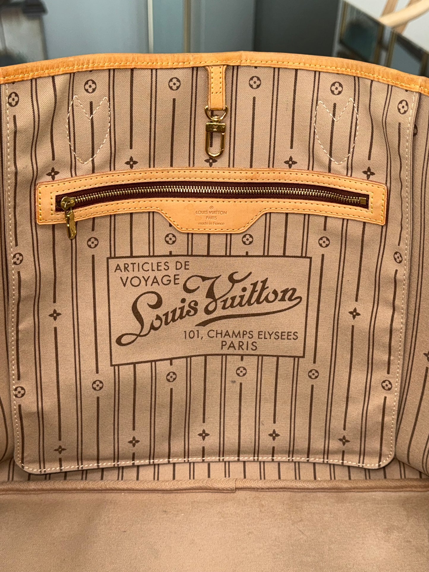 Neverfull GM with Dustbag Insert Organizer 🗓️ Year: 2013