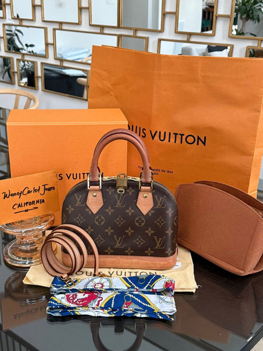 Alma BB in Monogram with Lock 🔐 key, Original Strap, Insert Organizer, Box,Dustbag and Paper bag 🗓️ Year: 2020