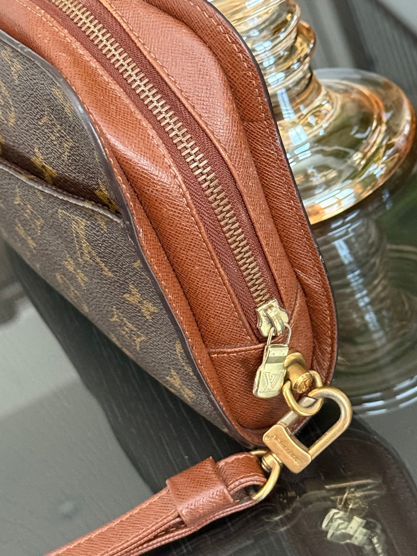 Orsay Clutch 🗓️ Year: 2001