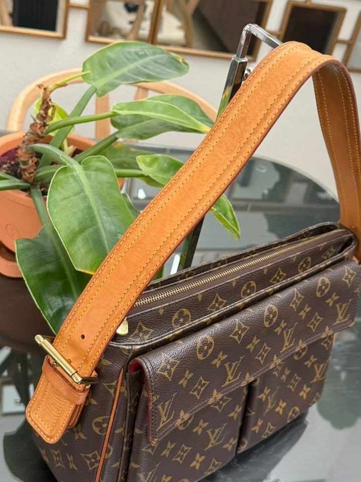 Viva Cite GM in Monogram with Dustbag 📅 Year: 2003