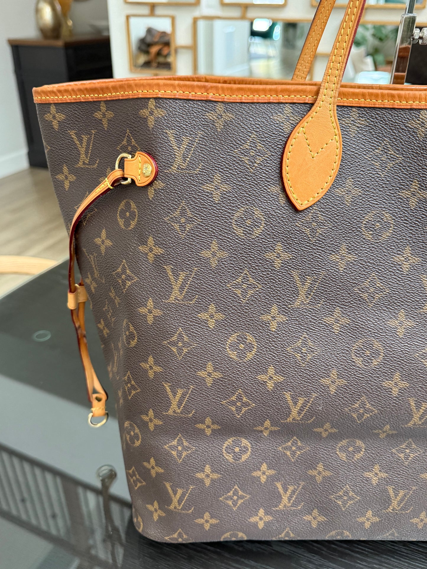 Neverfull GM with Dustbag and Insert Organizer 📅 Year: 2009