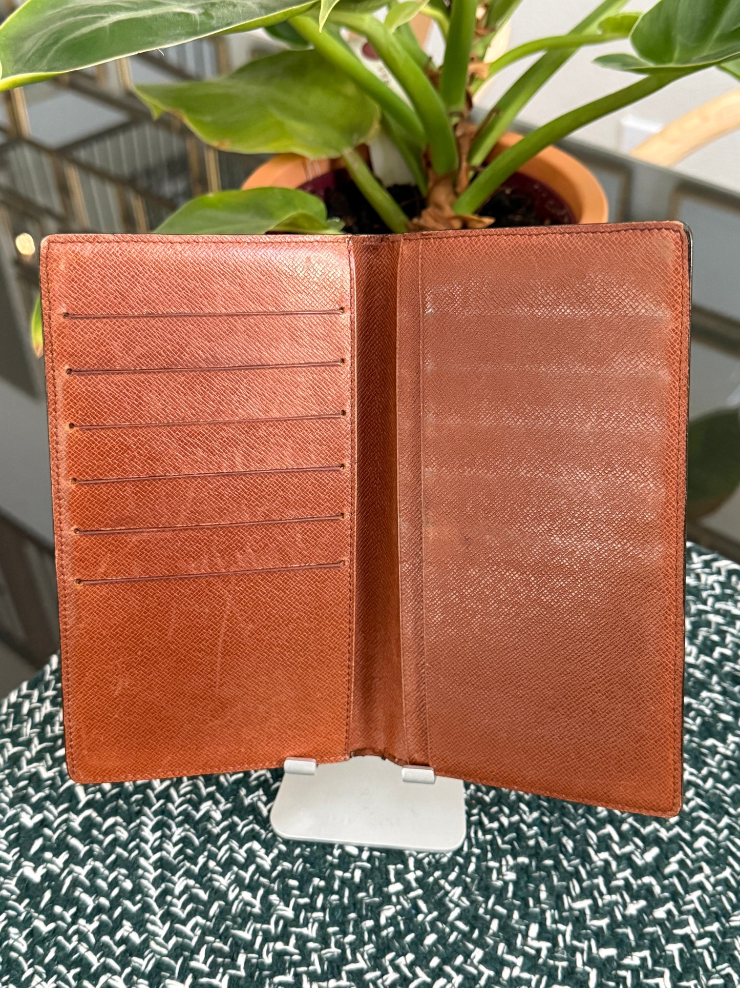 Monogram Checkbook Wallet with 6 Cardholders 🗓️ Year: 1990