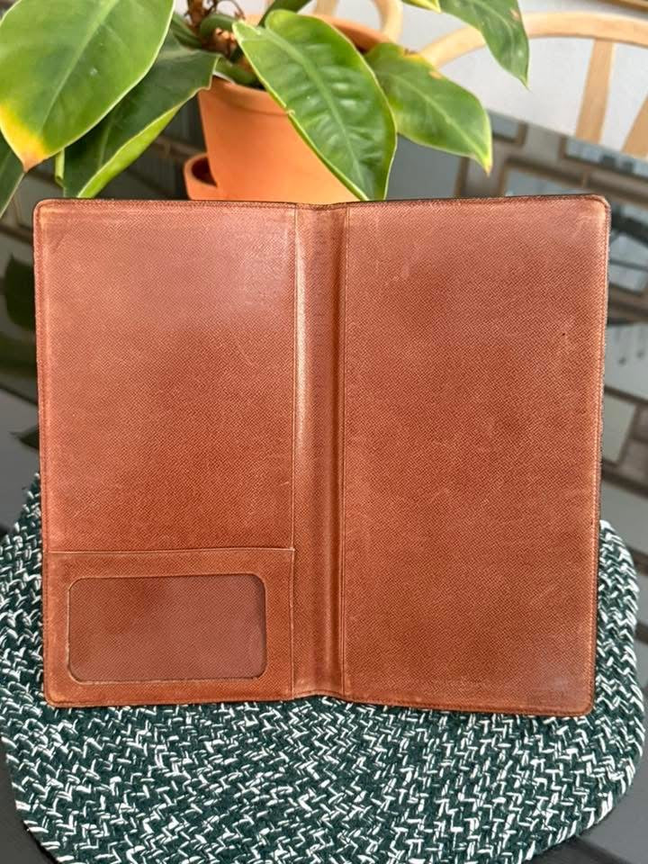 Vintage Travel Organizer/Checkbook Holder 🗓️ Year: Circa 80’s