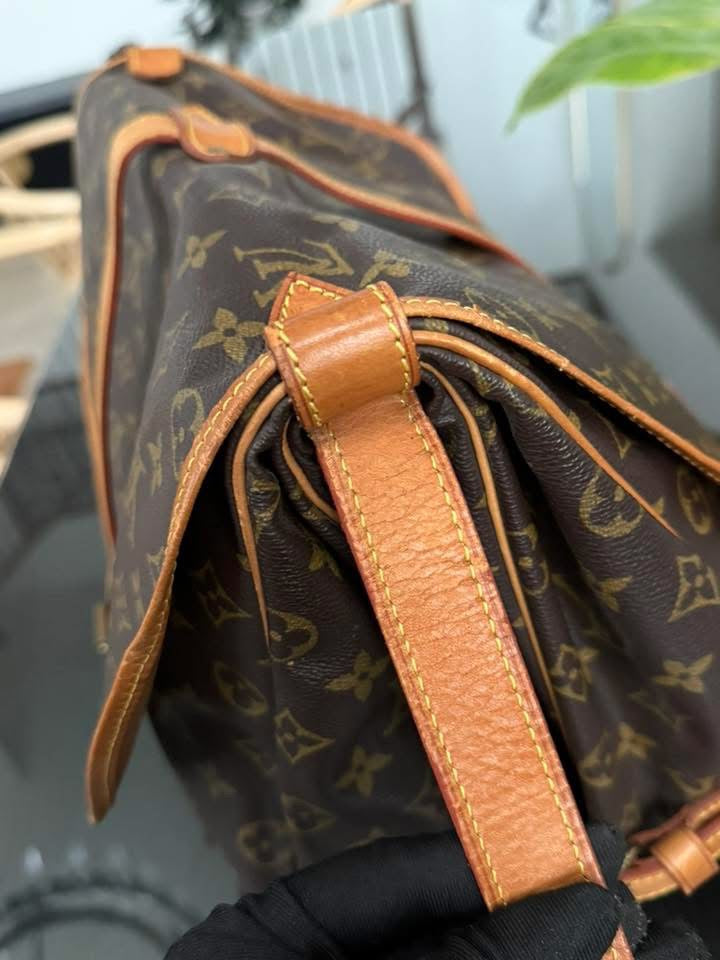Saumur 35 Crossbody -🗓️ Year: 1989