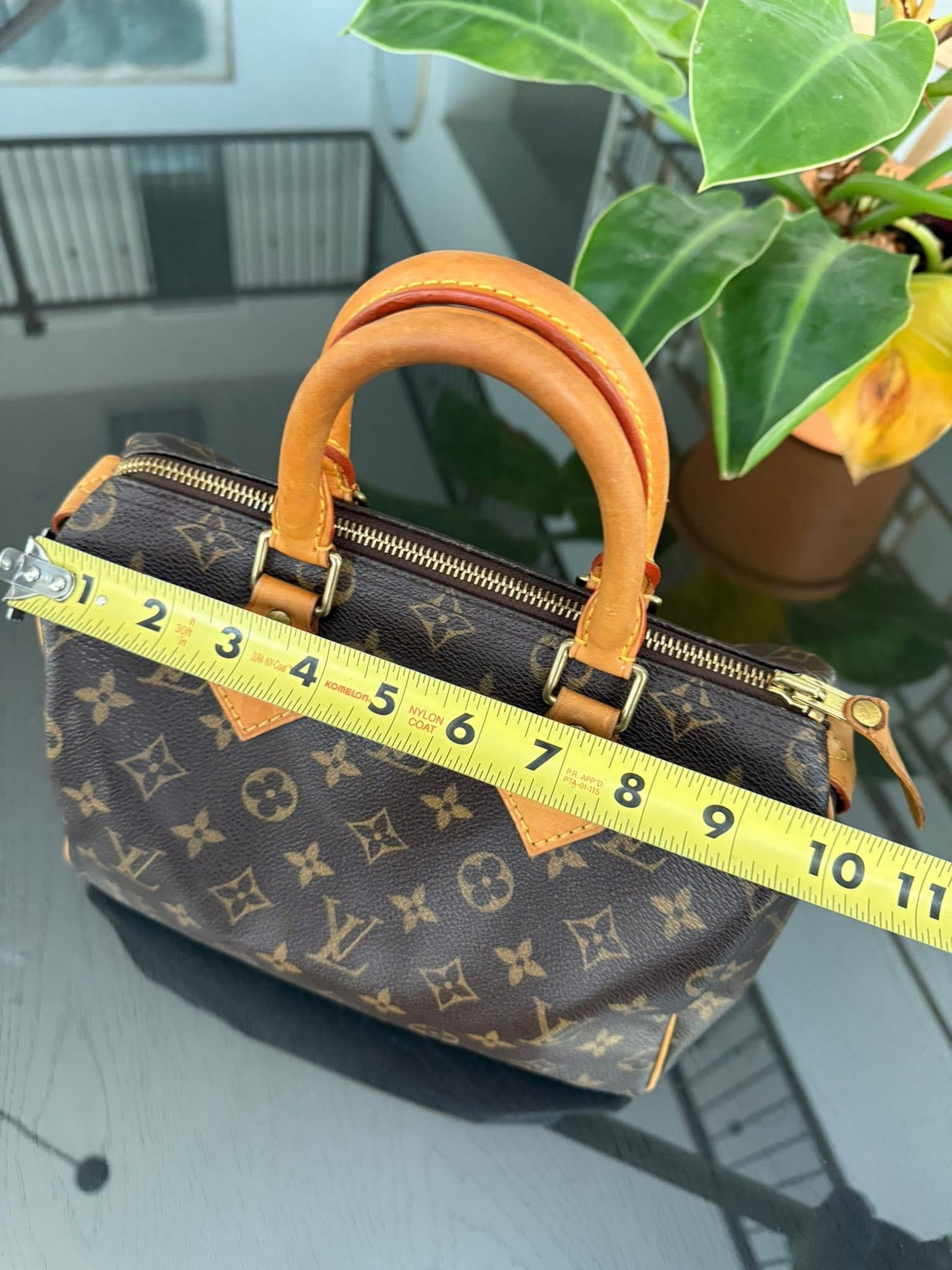 Speedy 25 in Monogram with Lock 🔐 and Key 🗓️ Year: 2005