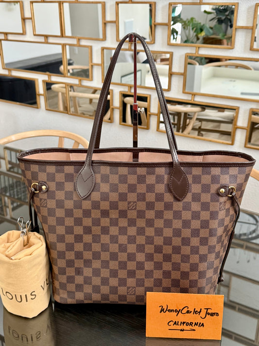 Neverfull MM in Rose Ballerine DE with Dustbag 🗓️ Year: 2016