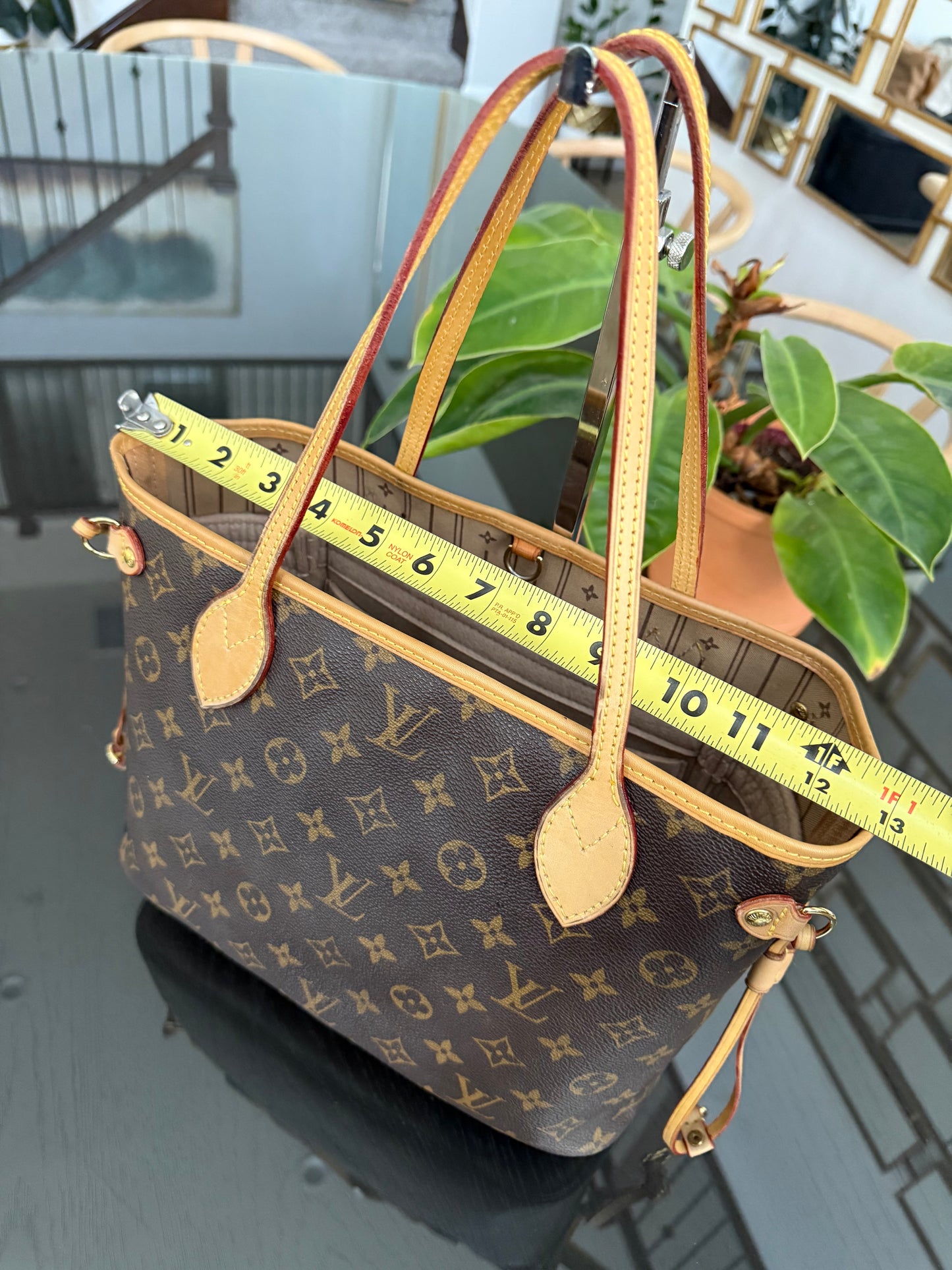 Neverfull PM with Dustbag -🗓️ Year: 2009