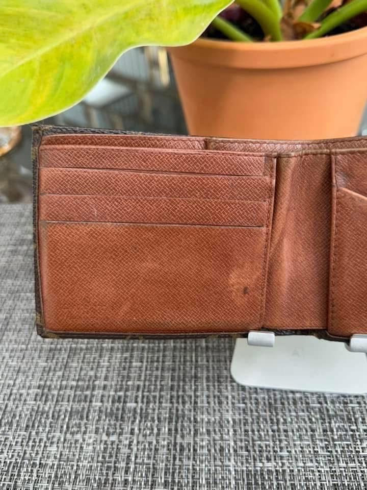 Mens Bifold Wallet in Monogram -Year: 1987