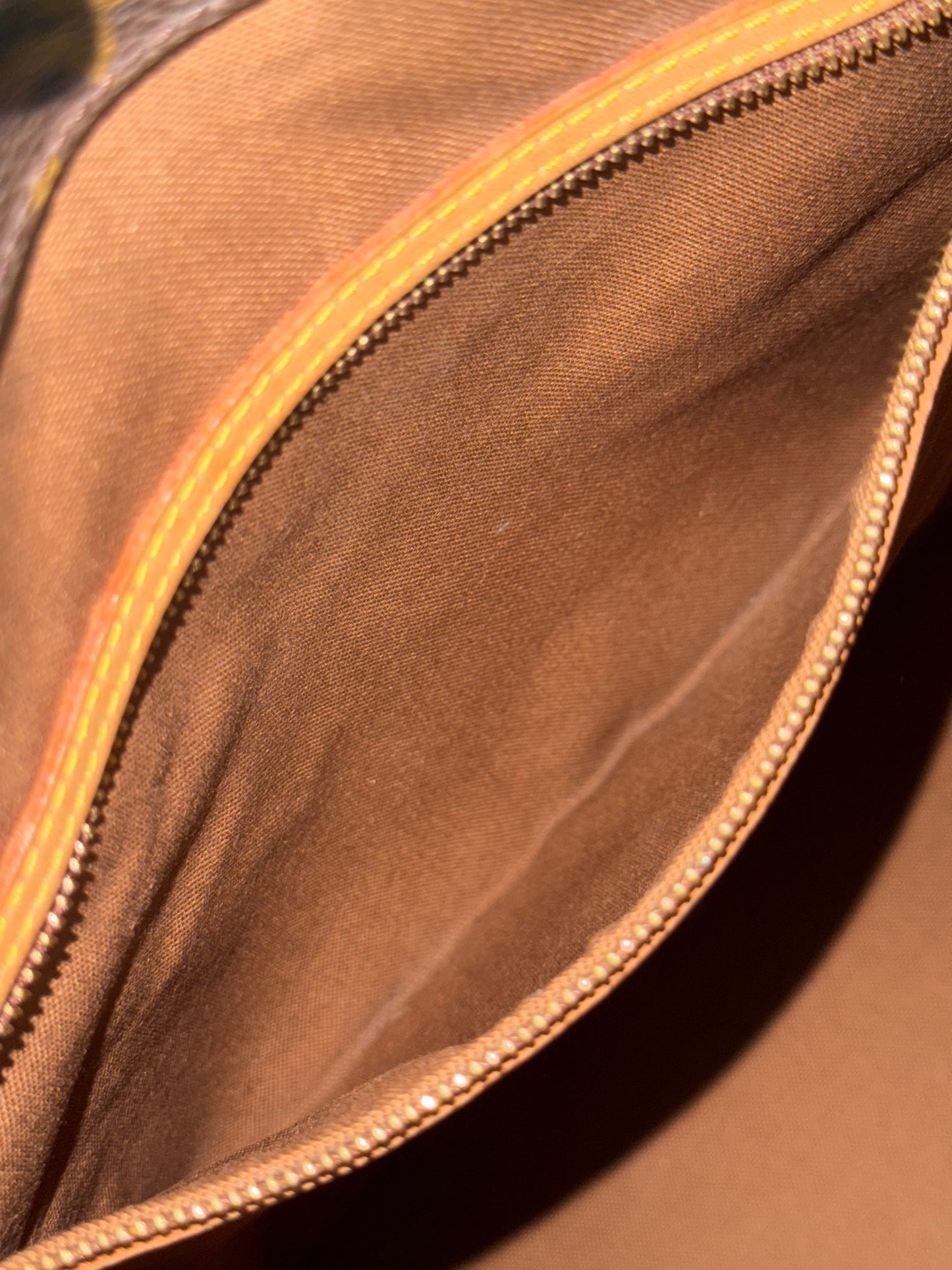 Cabas Mezzo 📅 Year: 2000