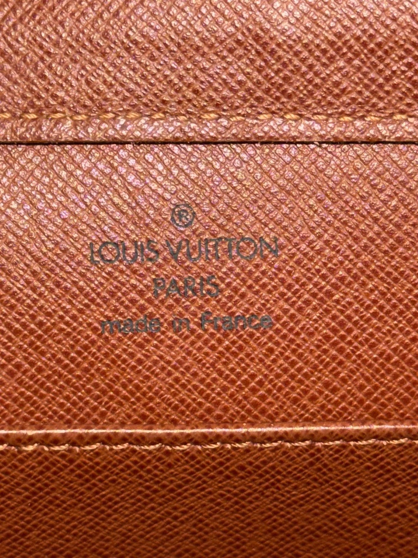 Orsay Clutch 🗓️ Year: 2001