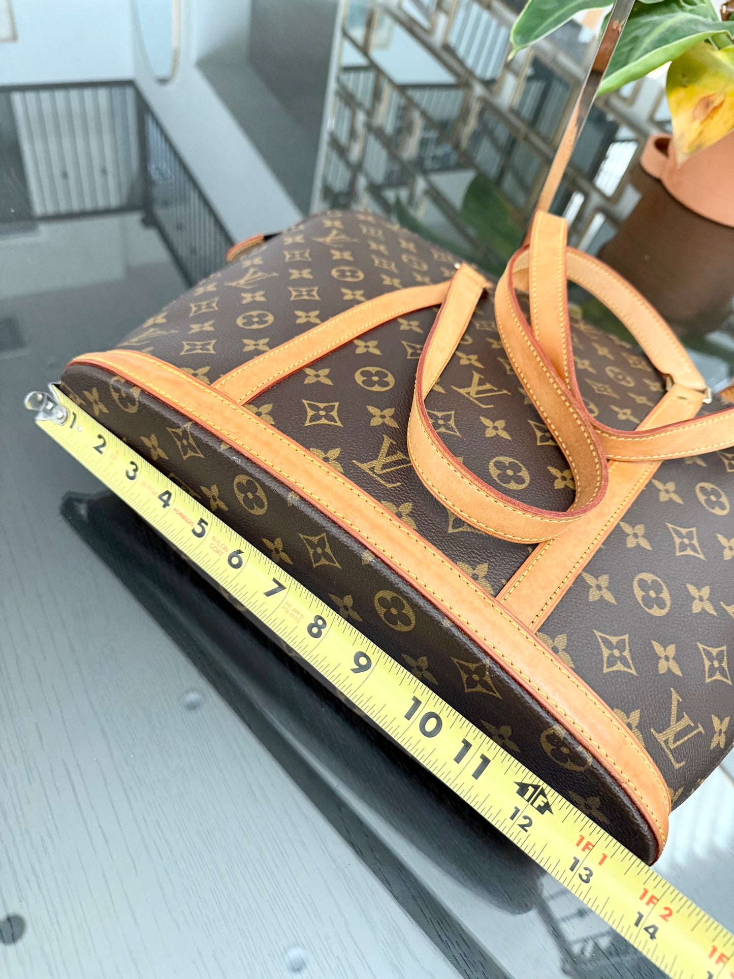 Babylone -🗓️ Year: 2004