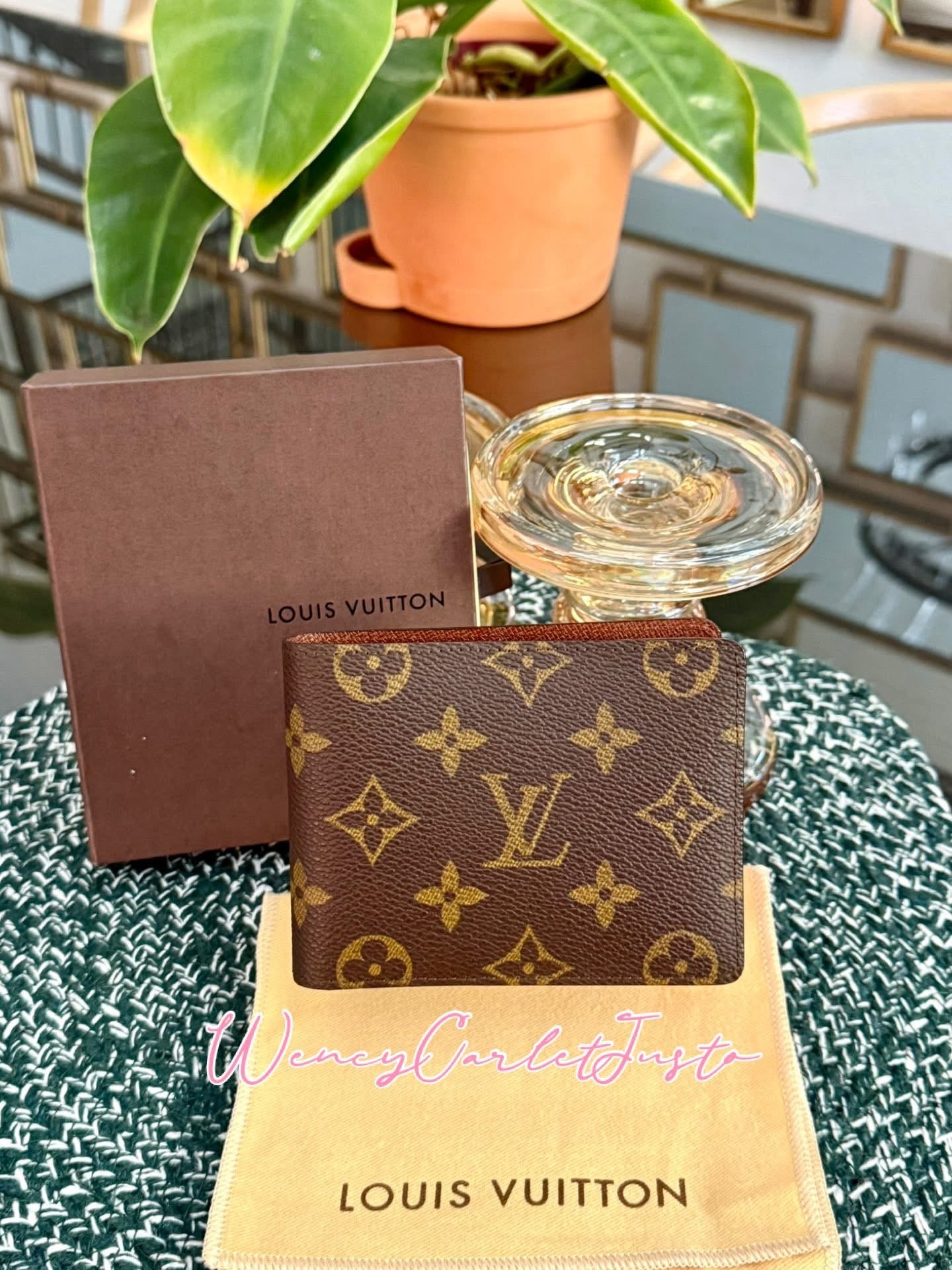Monogram Multiple Mens Wallet with Dustbag and box 🗓️ Year: 1989