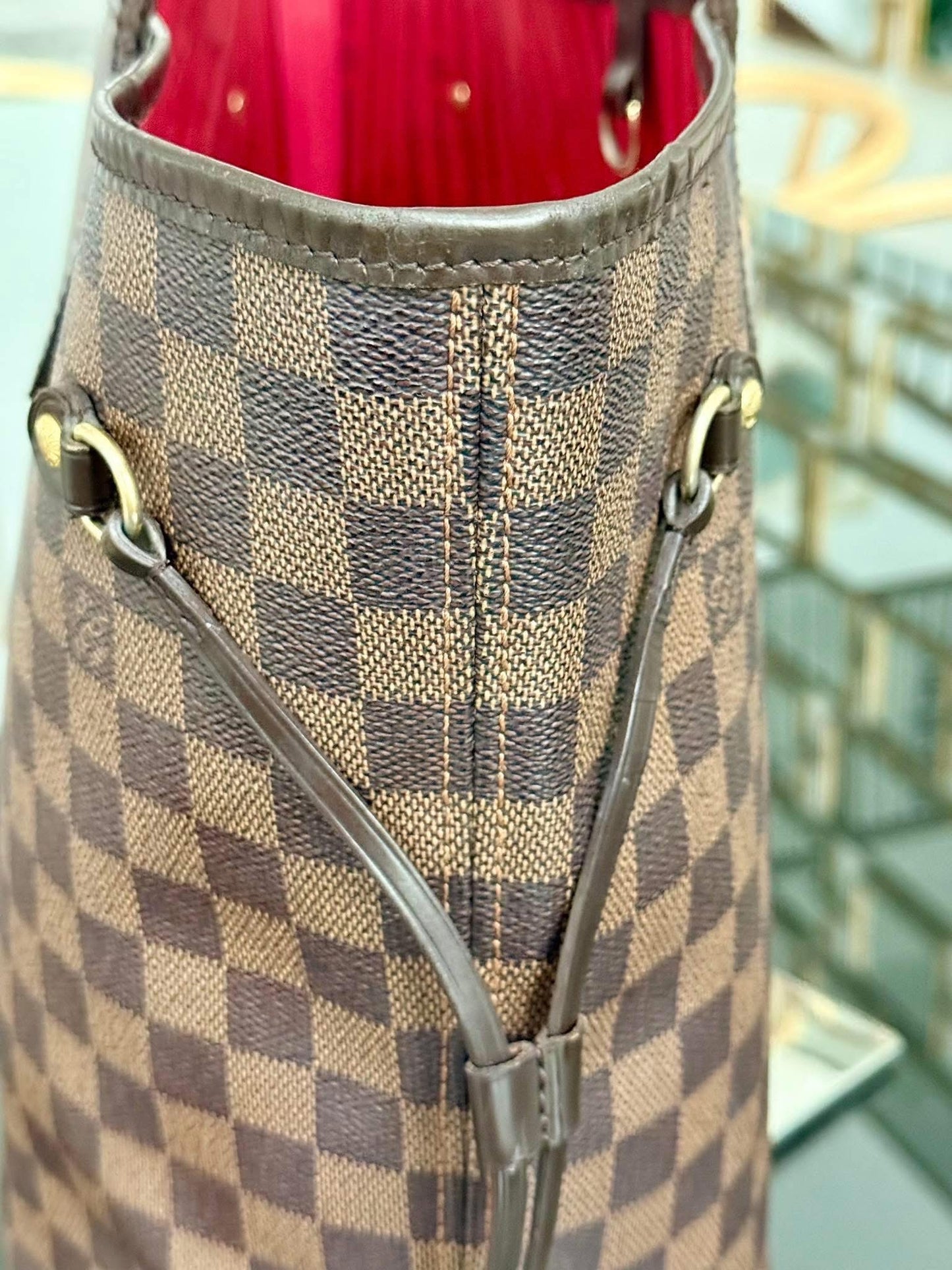 Neverfull MM in DE with Dustbag 🗓️ Year: 2010