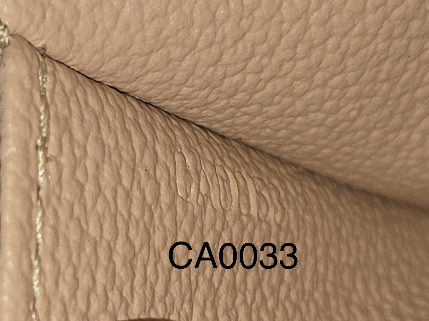 Cosmetic Pouch PM 🗓️ Year: 2003