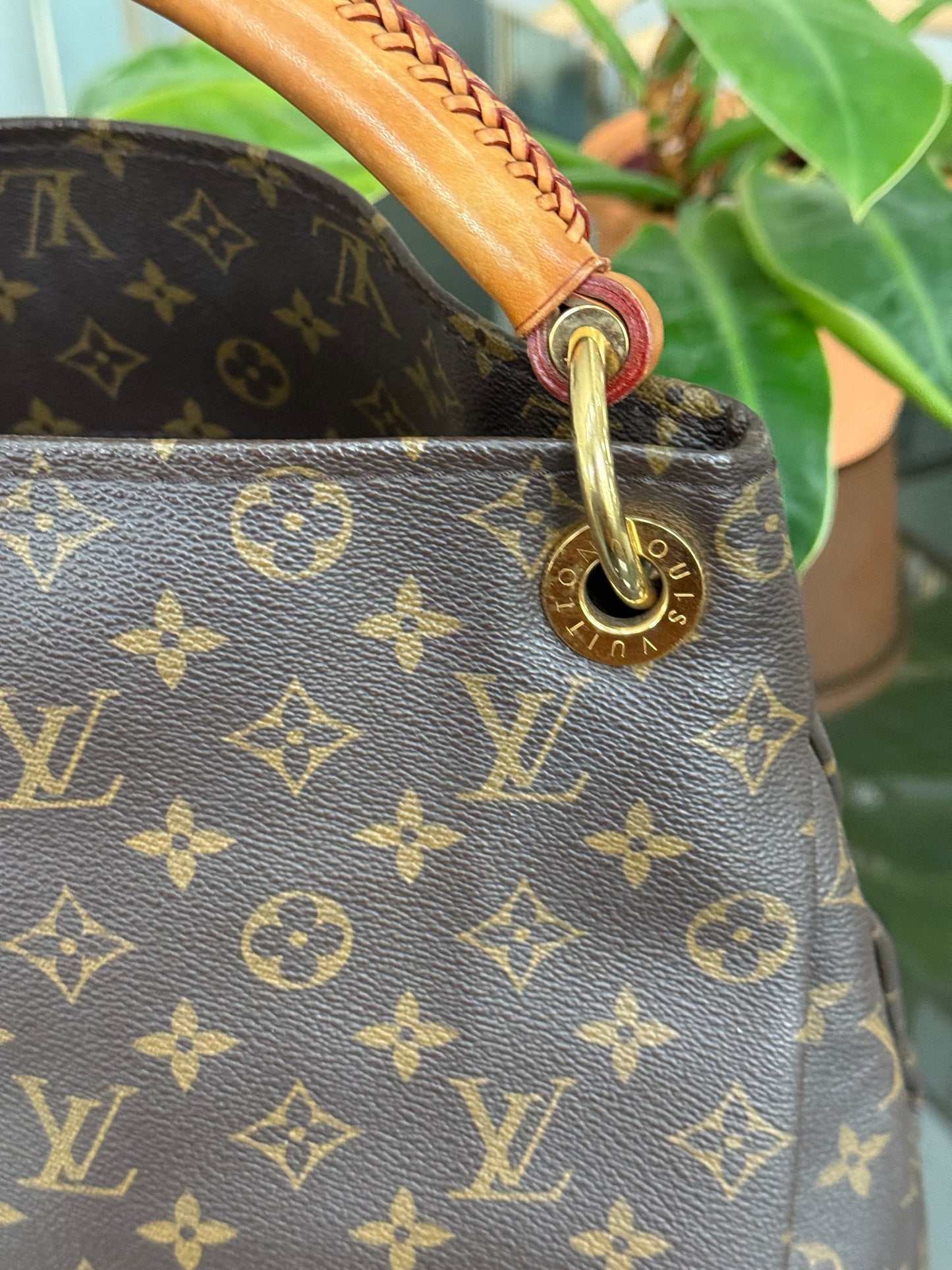 Artsy MM with Dustbag and Insert Organizer 🗓️ Year: 2012