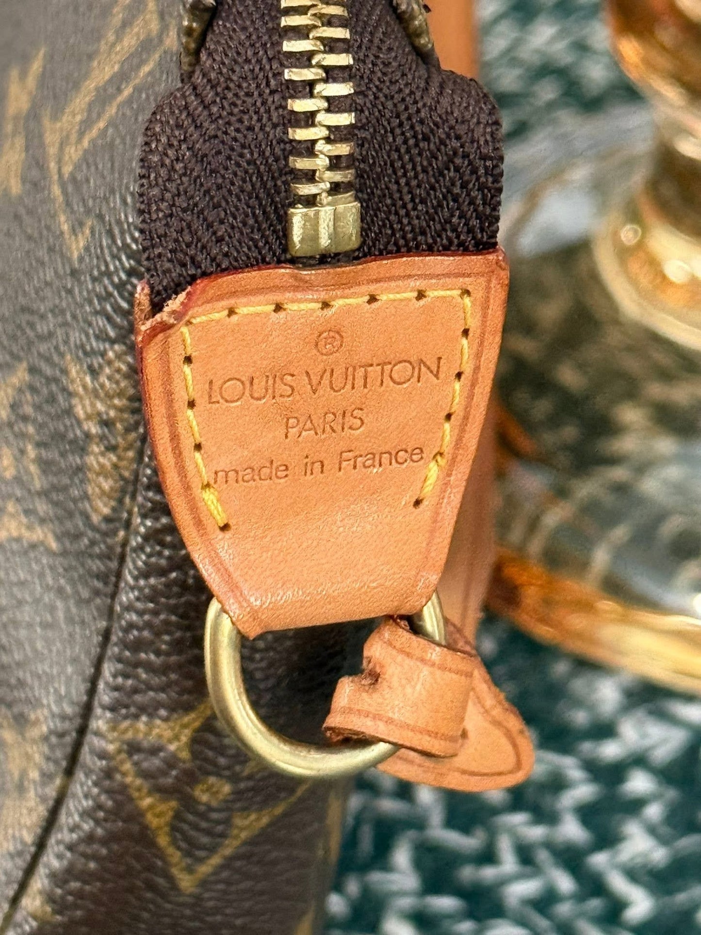 Monogram Pochette Accessories with Dustbag and Box 📅 Year: 2001