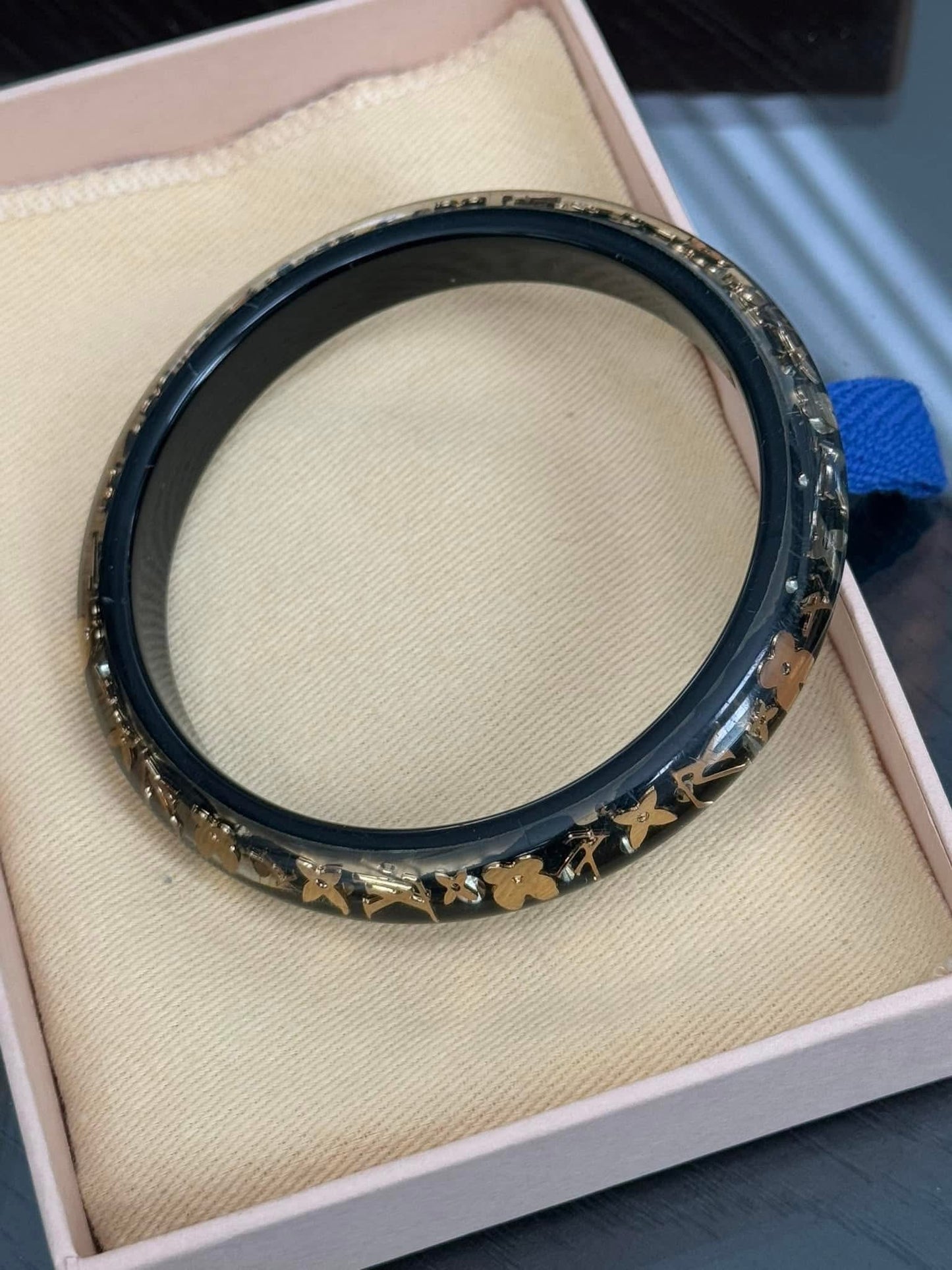 Inclusion Bangle Bracelet with Dustbag and Box -Year 2011