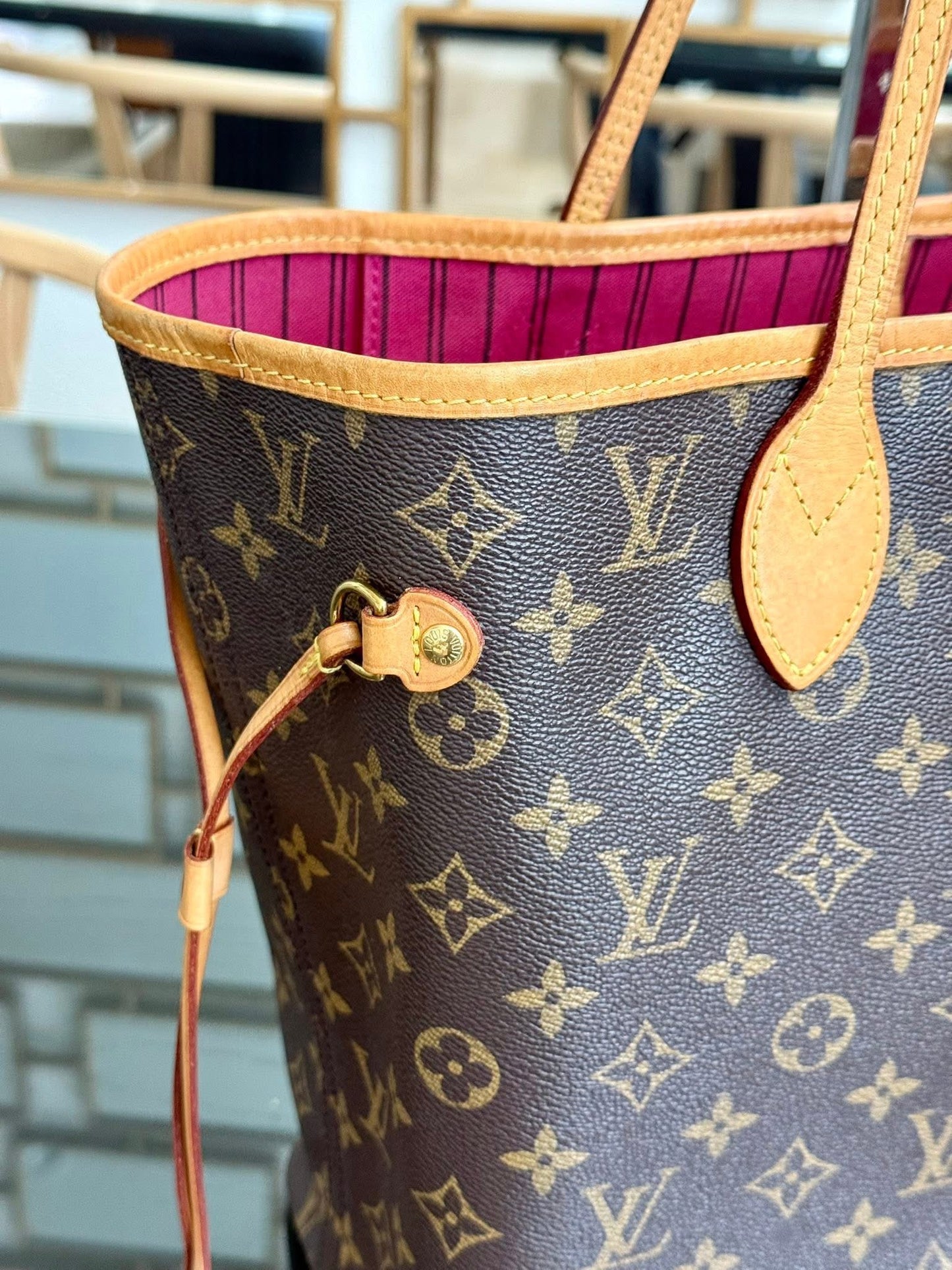 🌺Neverfull MM Monogram in Peony with Dustbag -🗓️ Year: 2016