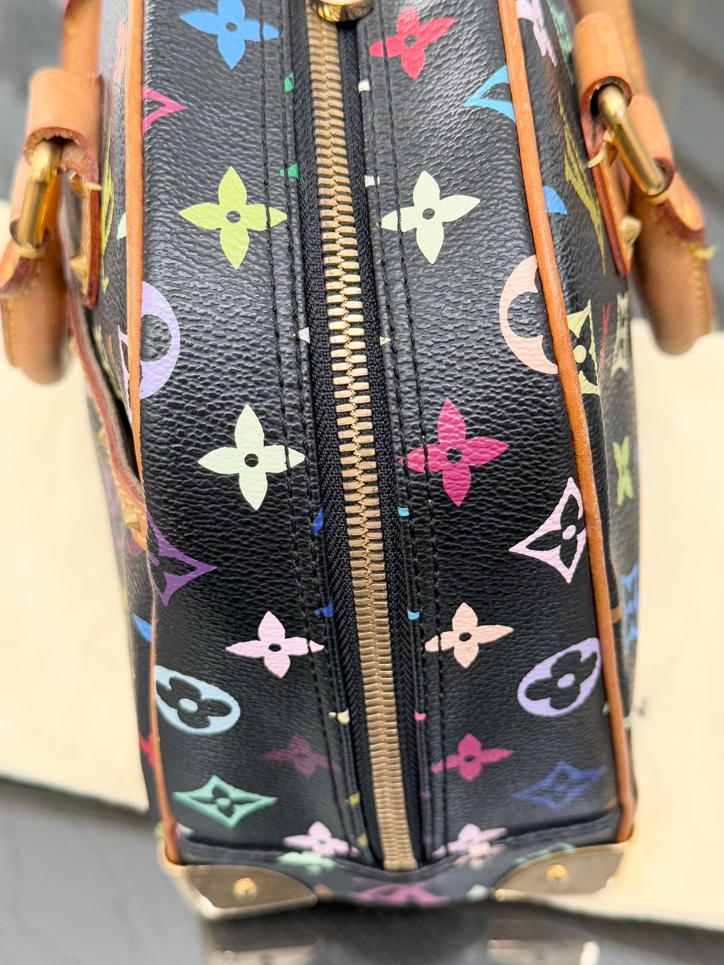 Multicolor Trouville with Dustbag📅 Year: 2004
