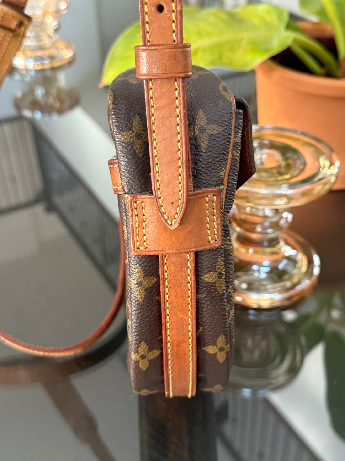 Jeaunefille MM Crossbody -Year: 1990
