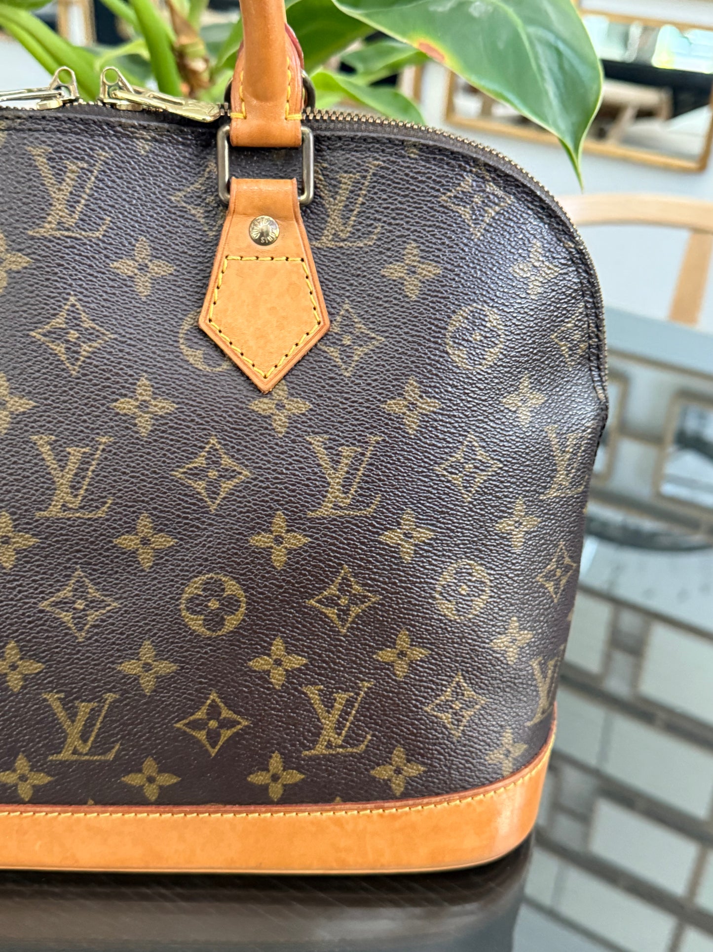 Alma PM in Monogram- 🗓️ Year: 1995