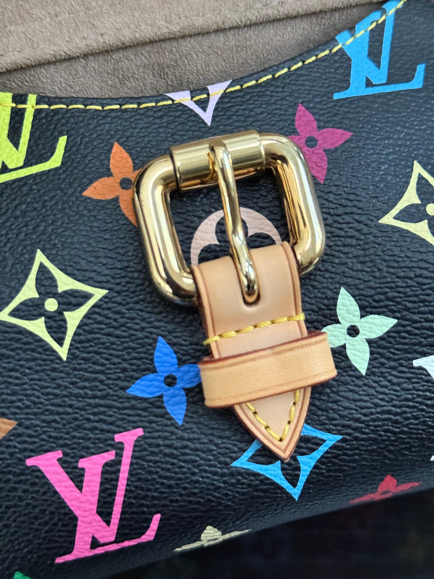 Multicolor Priscilla with Dustbag🌺📅 Year: 2008