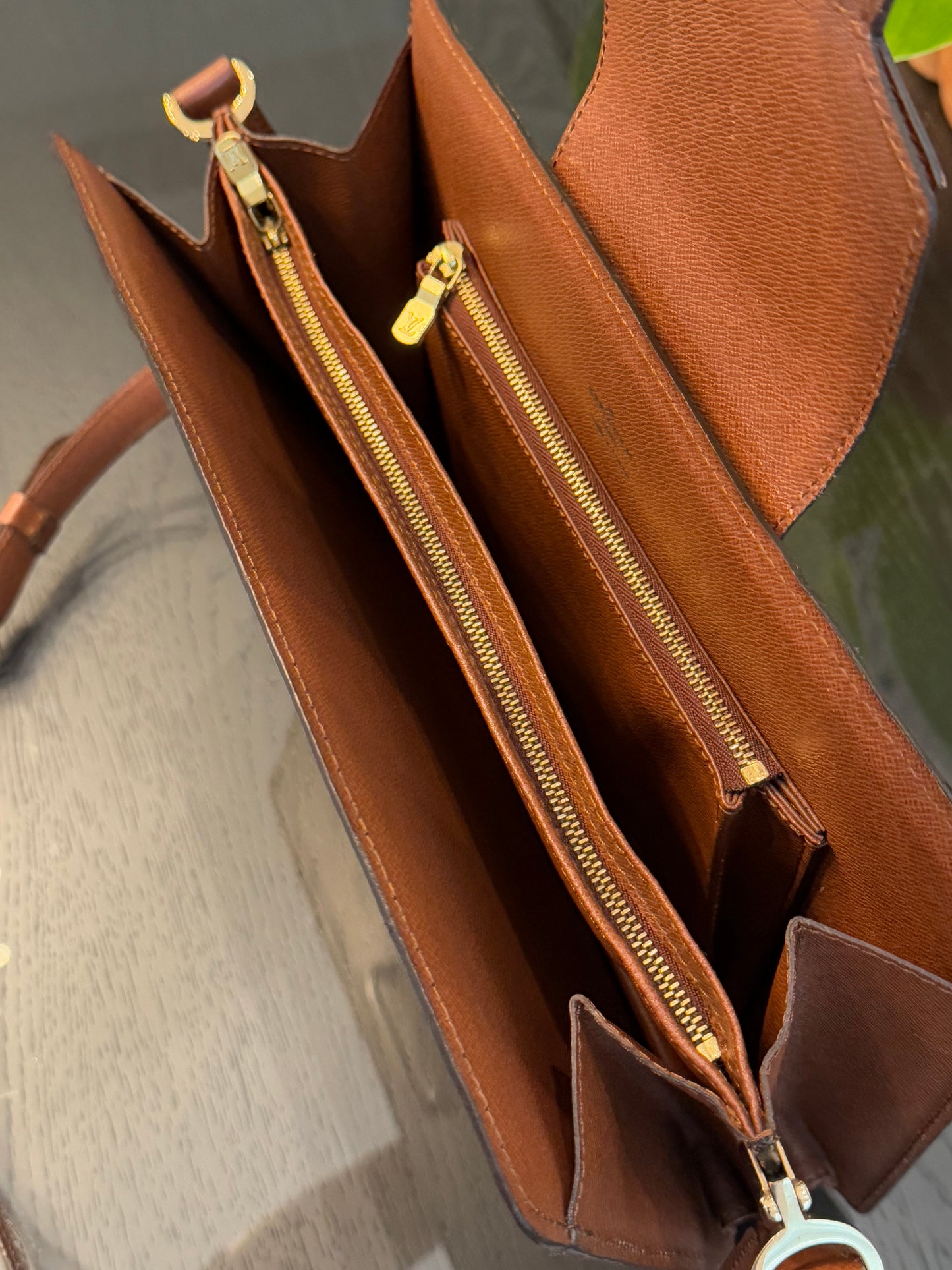 Courcelles Shoulder bag with Dustbag -Year: 1993