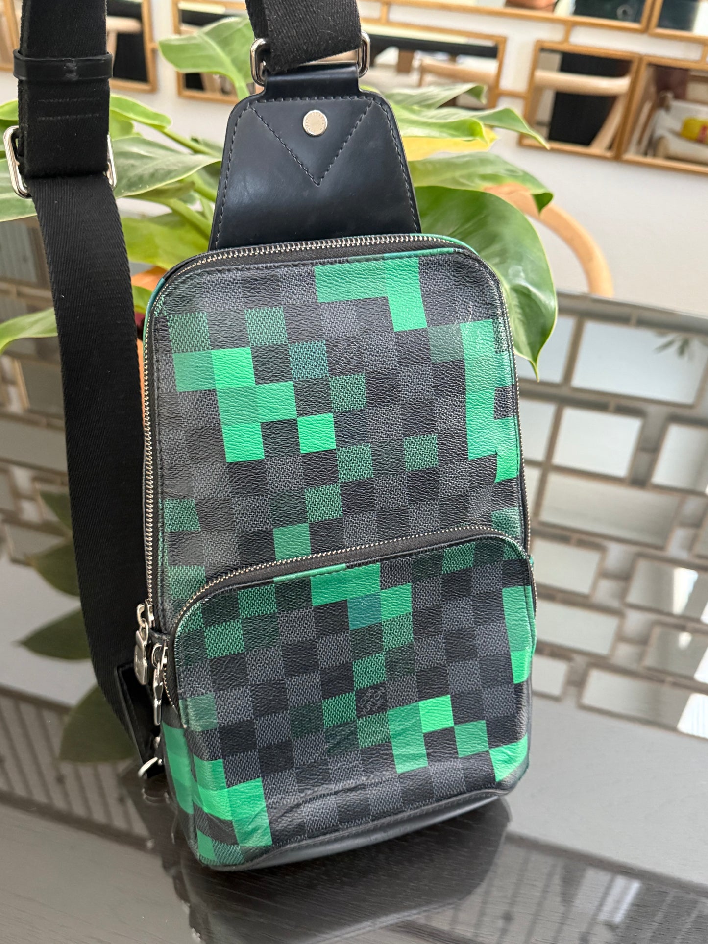 Avenue Sling Damier Graphite Green Pixel with Dustbag -Year 2018