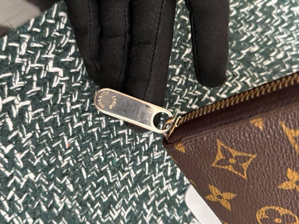 Monogram Zippy Long Wallet with Box 🗓️ Year: 2015