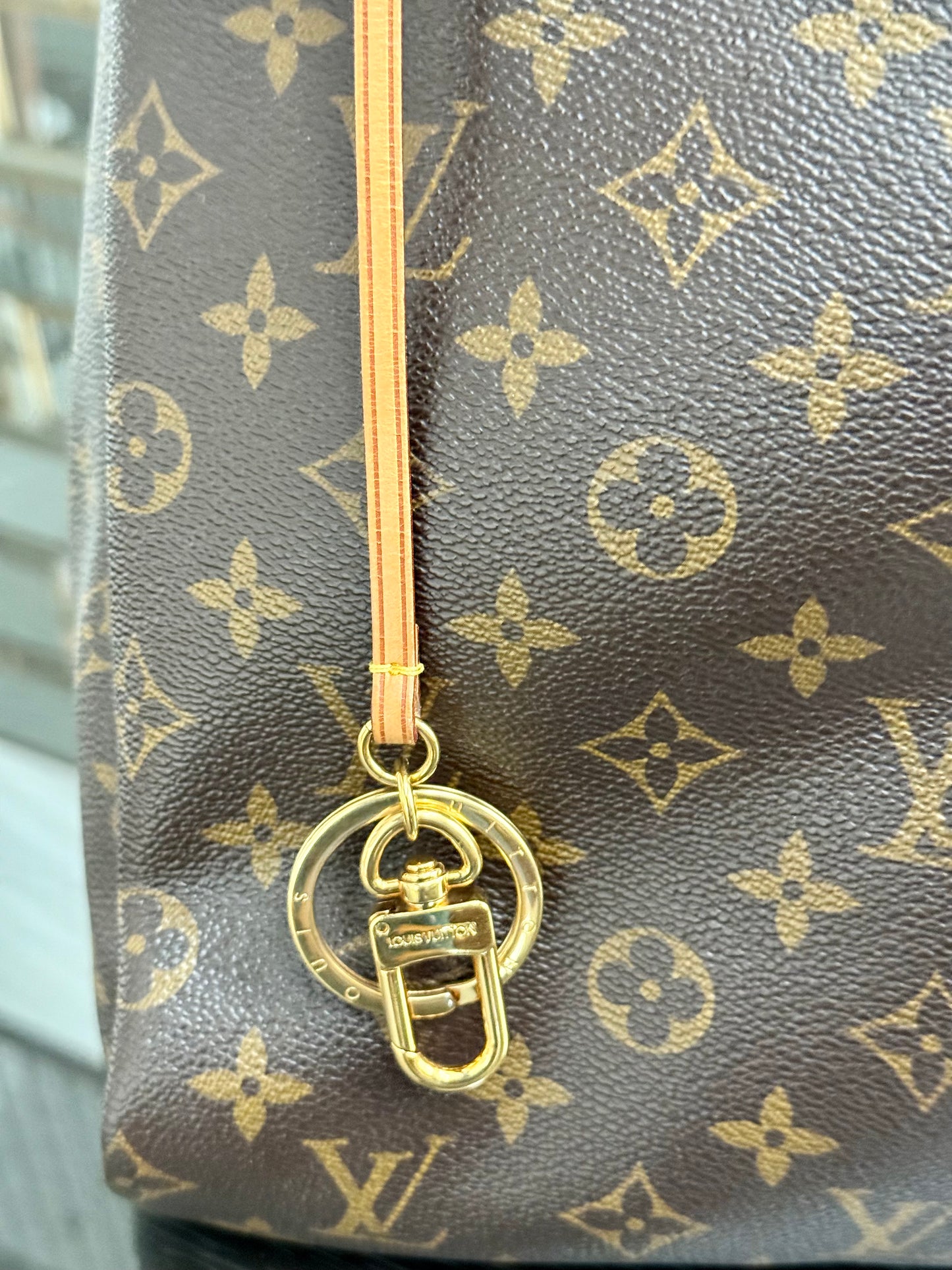 Artsy MM with Dustbag and Insert Organizer - 📅 Year: 2011